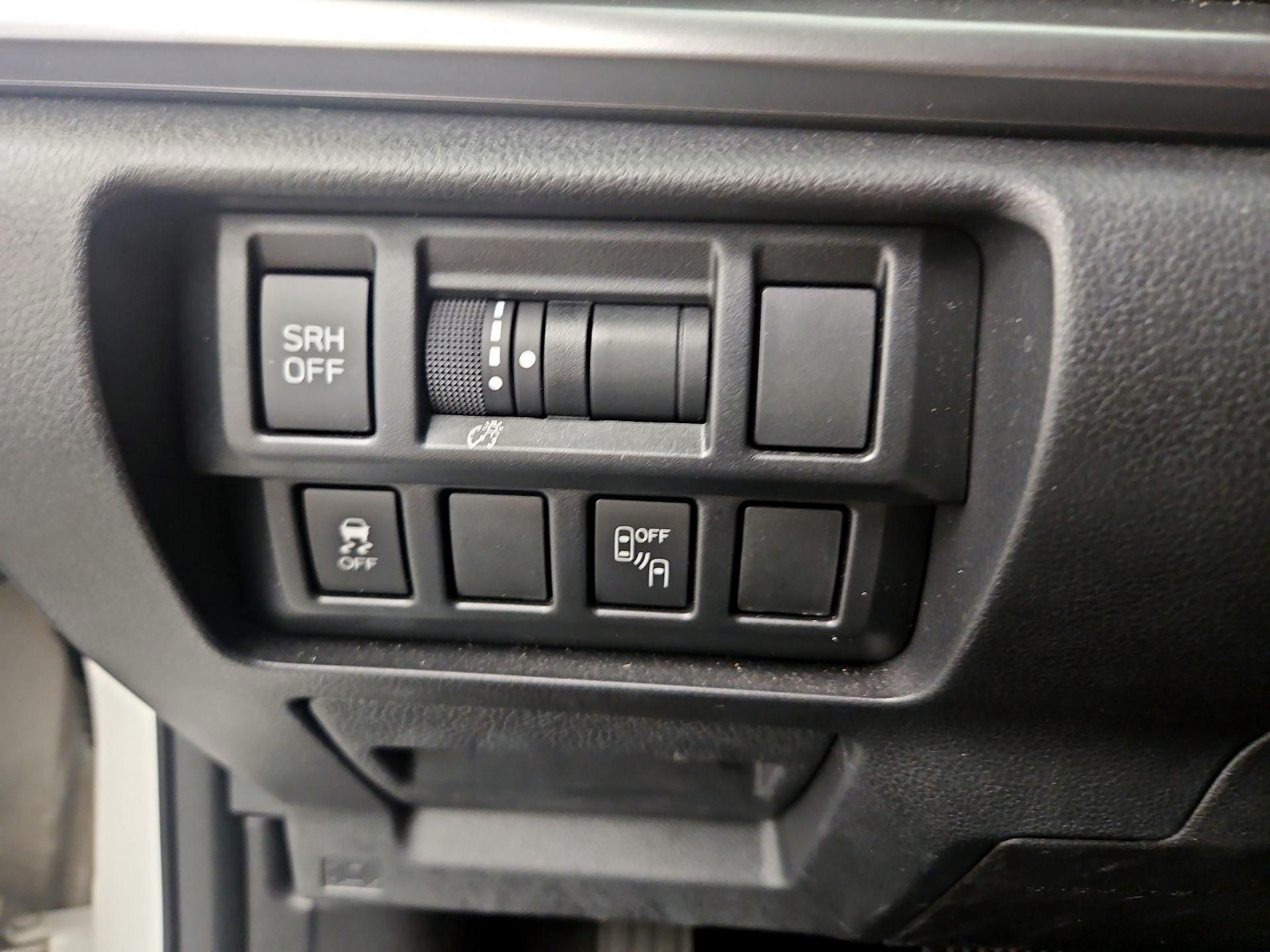 Thumbnail: 2018 Subaru Crosstrek - 13