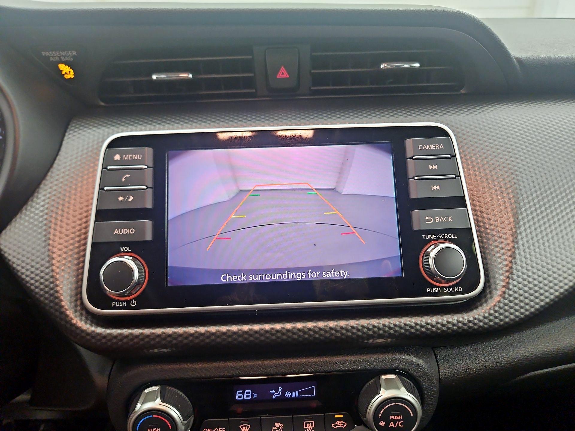 Thumbnail: 2018 Nissan Kicks - 14