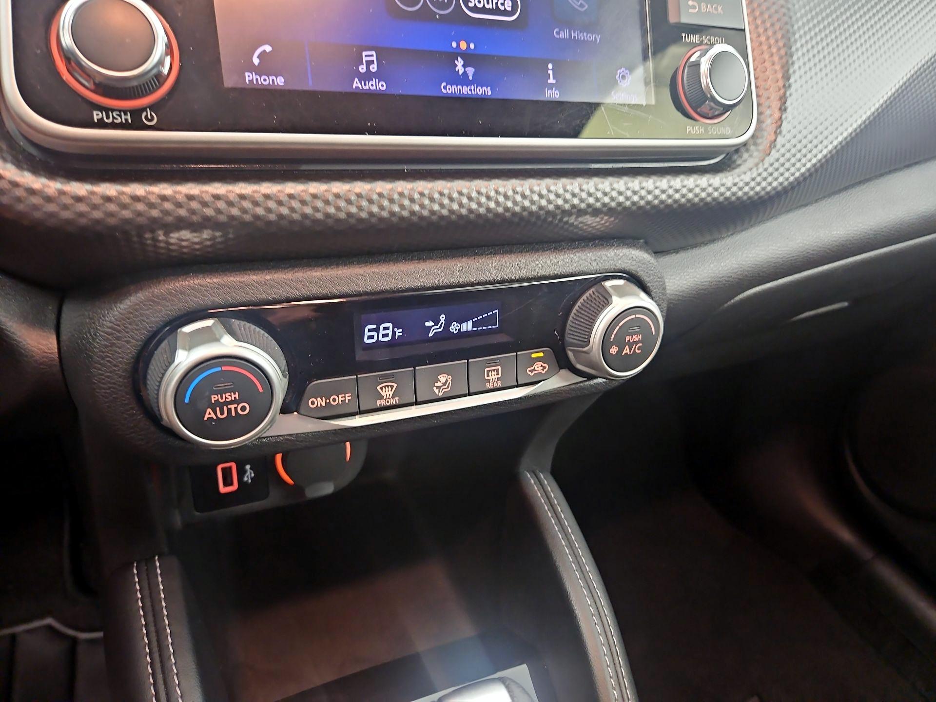 Thumbnail: 2018 Nissan Kicks - 16