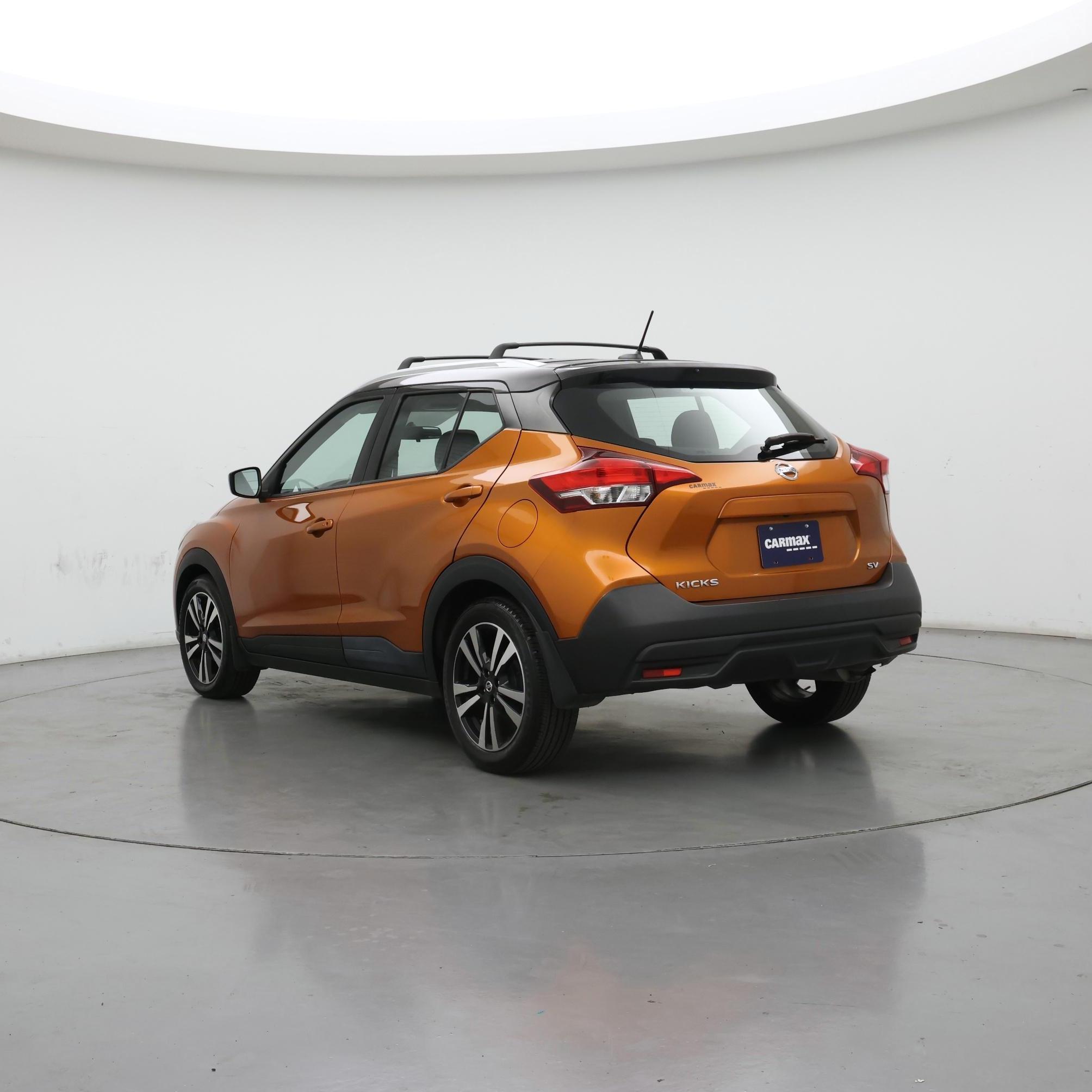 Thumbnail: 2018 Nissan Kicks - 2