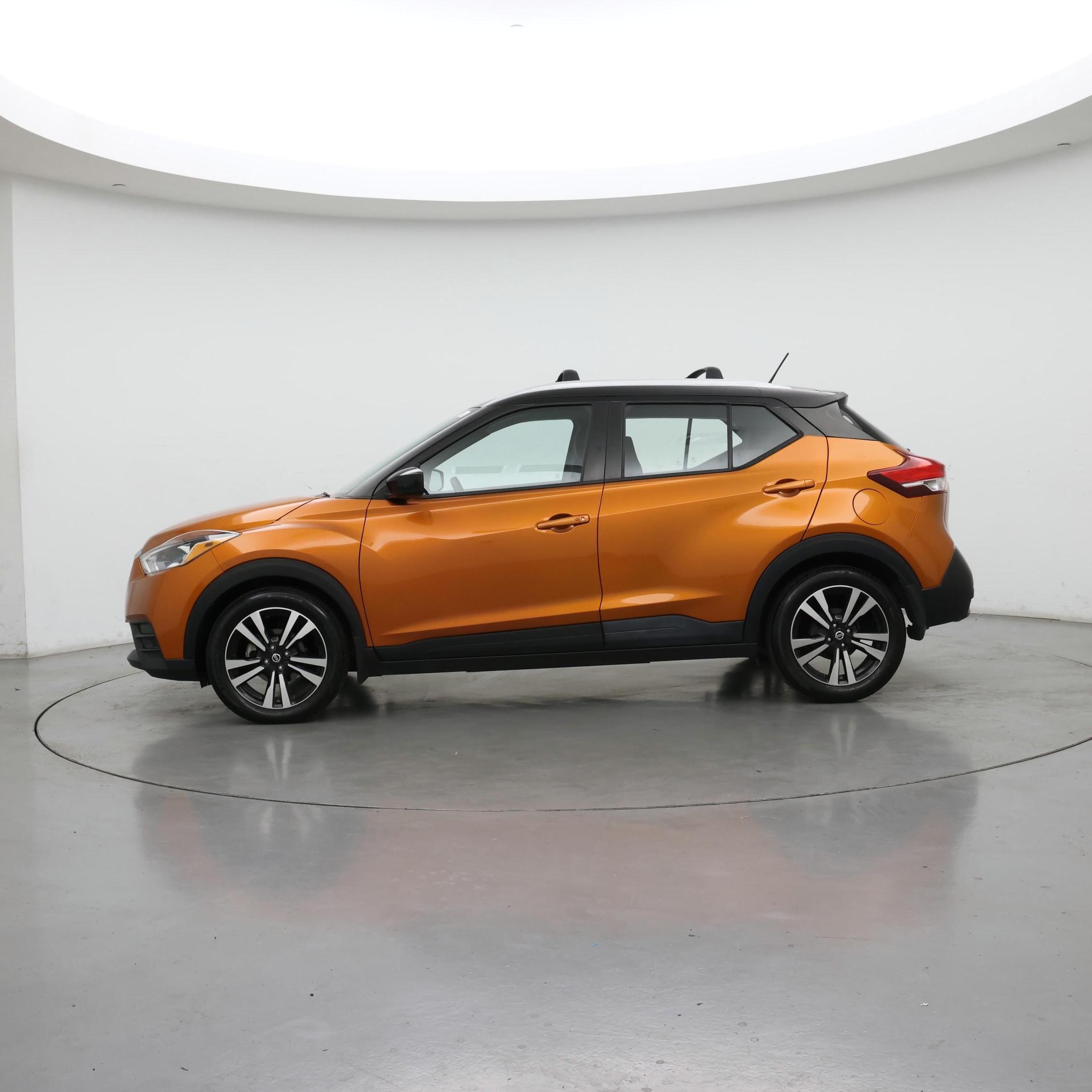 Thumbnail: 2018 Nissan Kicks - 3