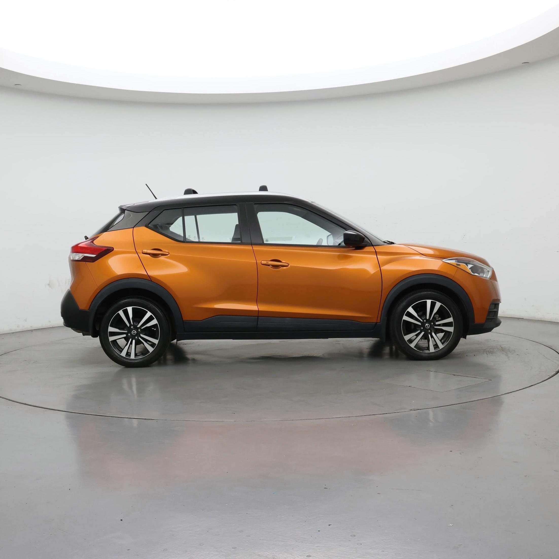 Thumbnail: 2018 Nissan Kicks - 7