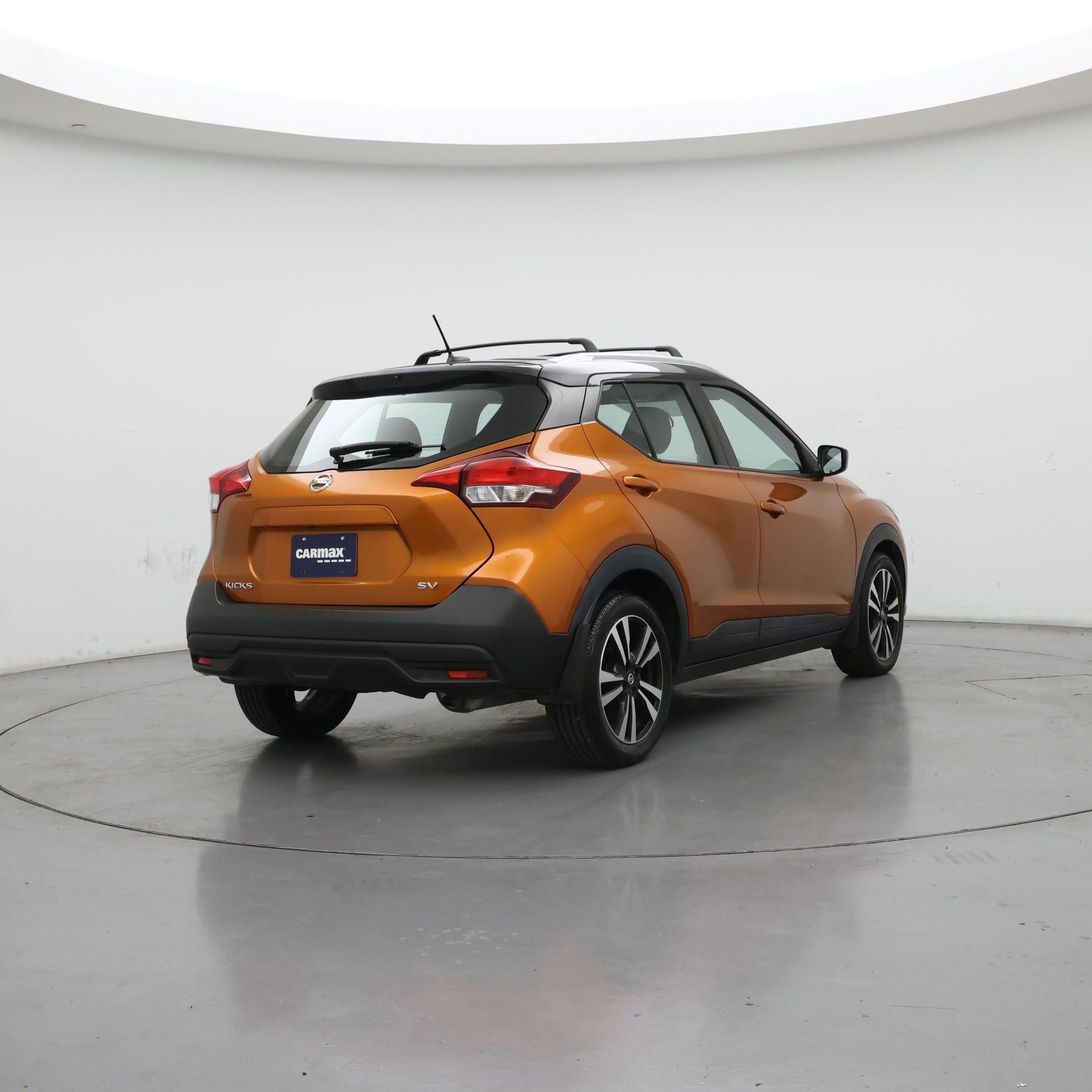 Thumbnail: 2018 Nissan Kicks - 8