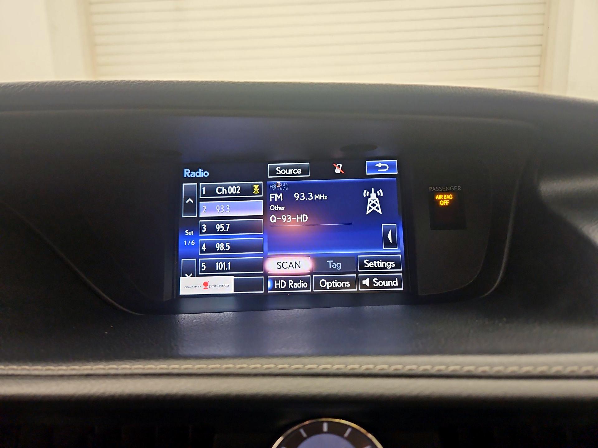 Thumbnail: 2015 Lexus ES - 15