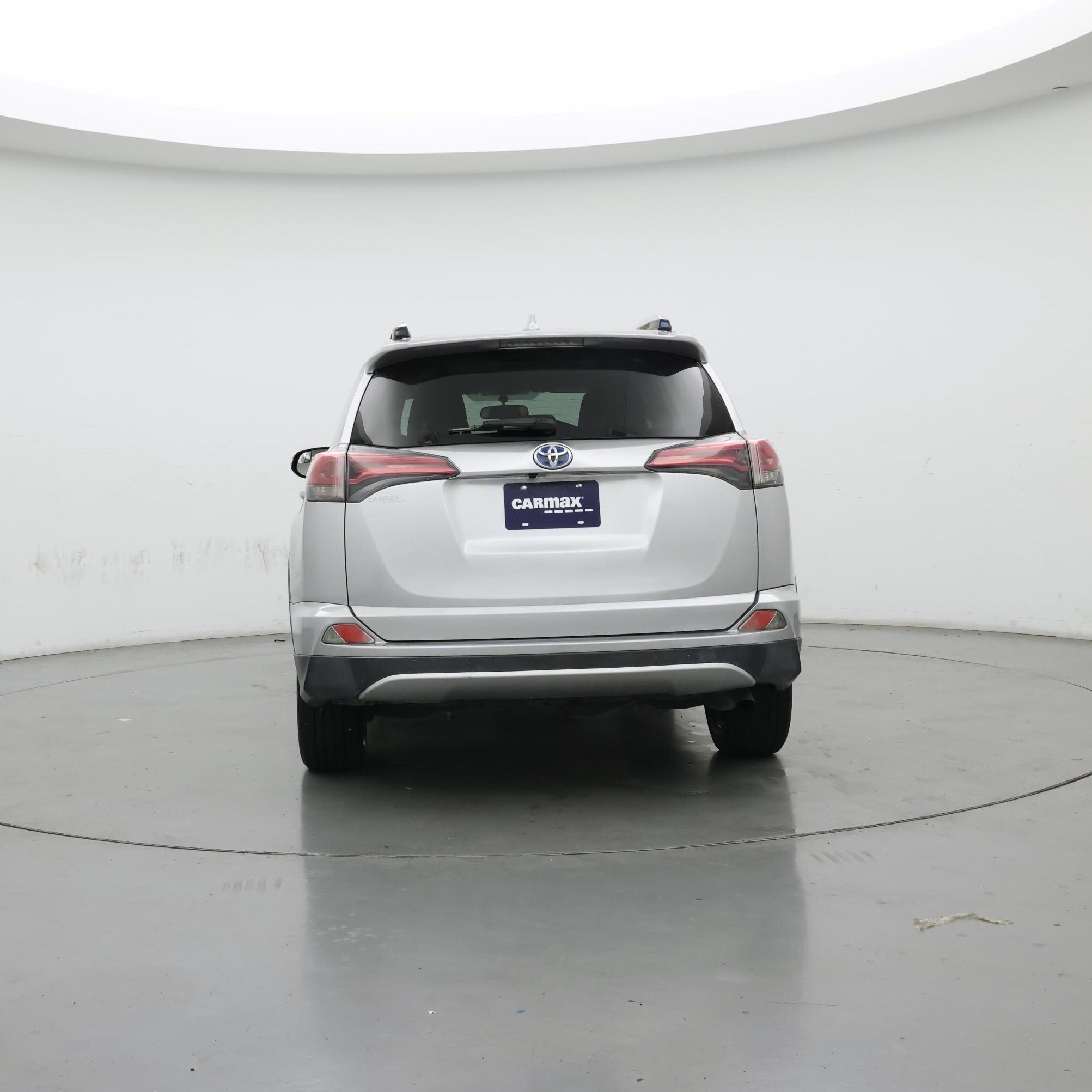 Thumbnail: 2016 Toyota RAV4 - 6