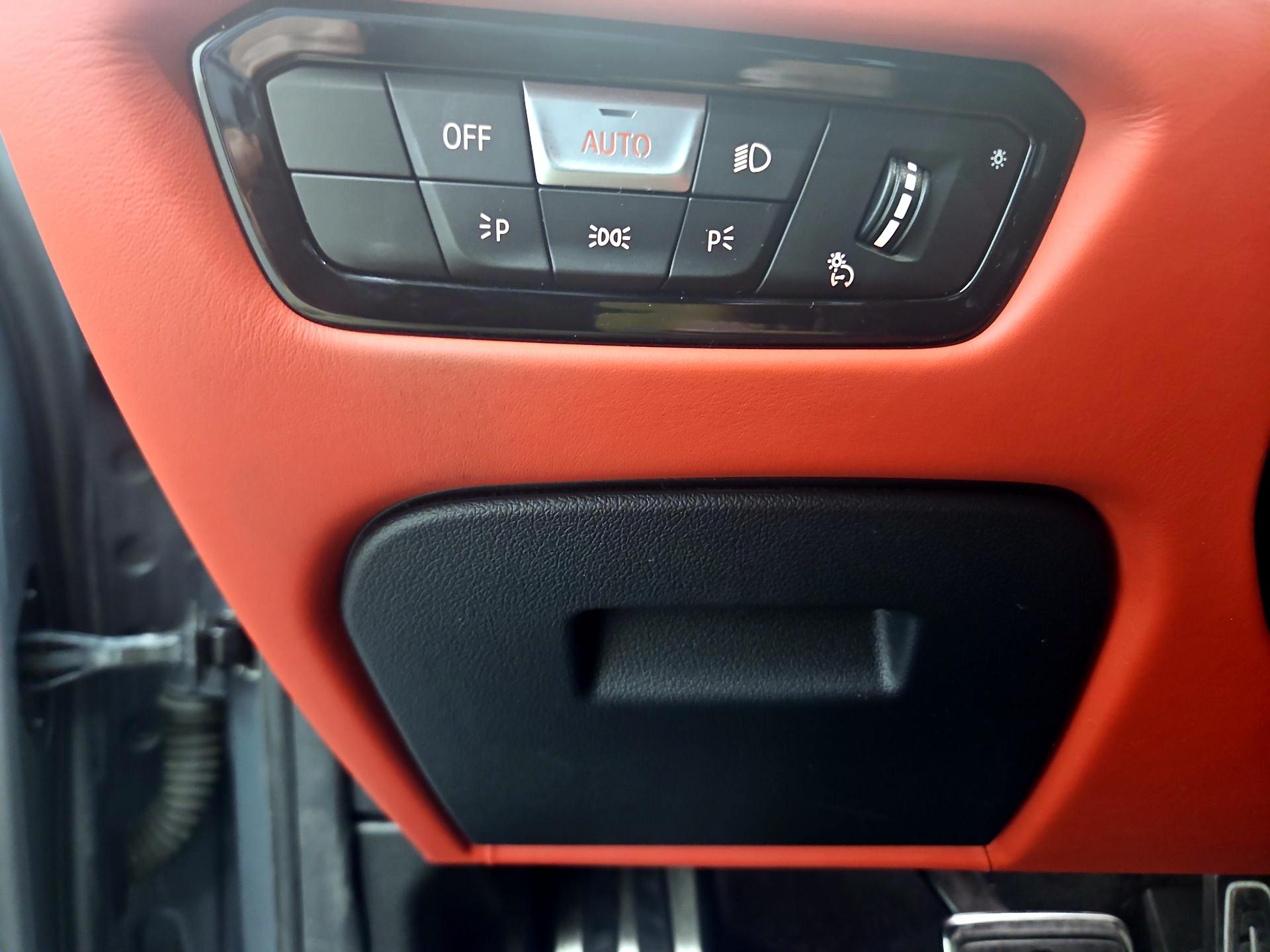 Thumbnail: 2023 BMW M3 - 13