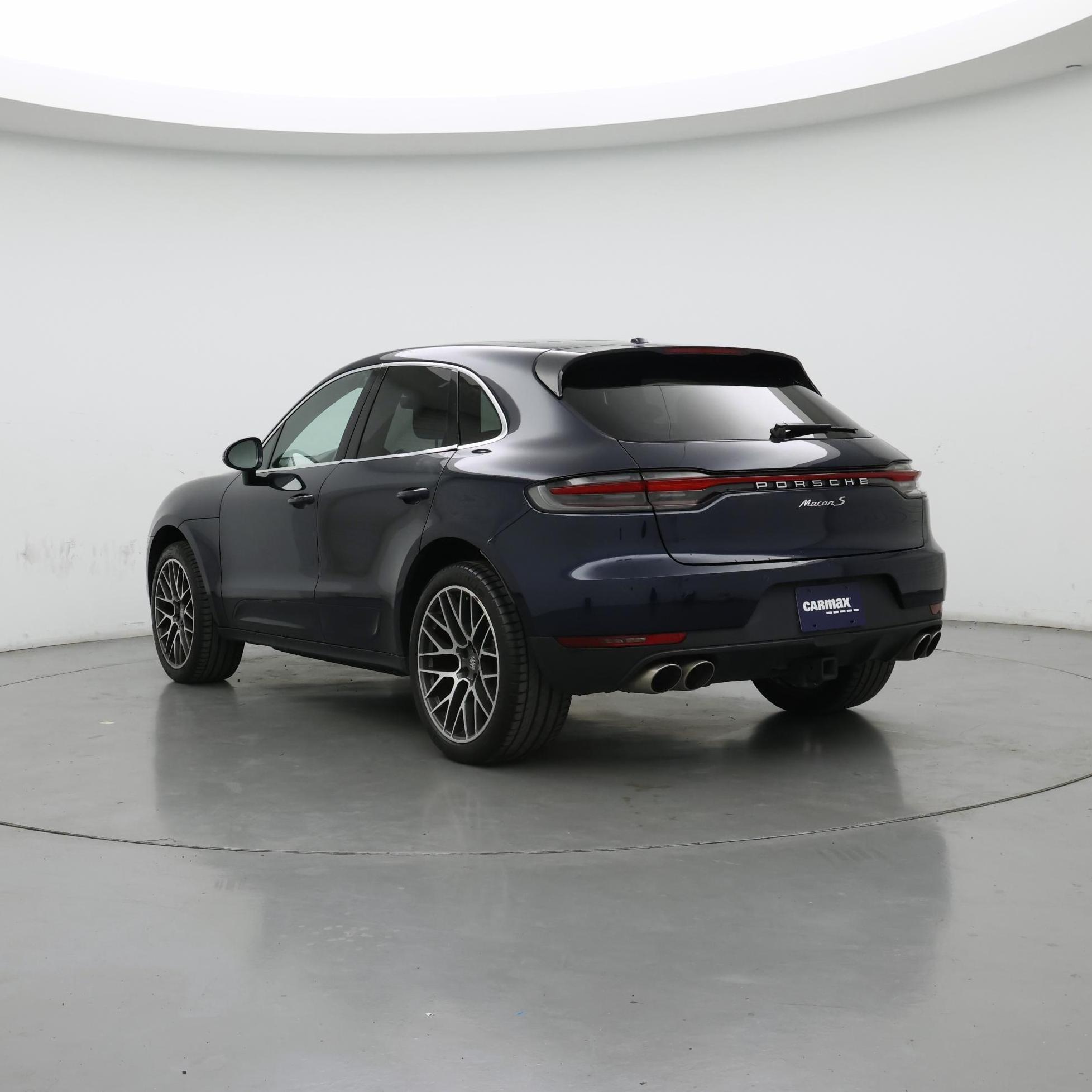Thumbnail: 2019 Porsche Macan - 2