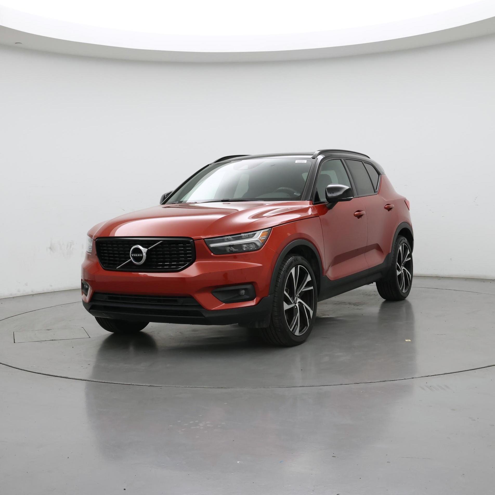 Thumbnail: 2020 Volvo XC40 - 4