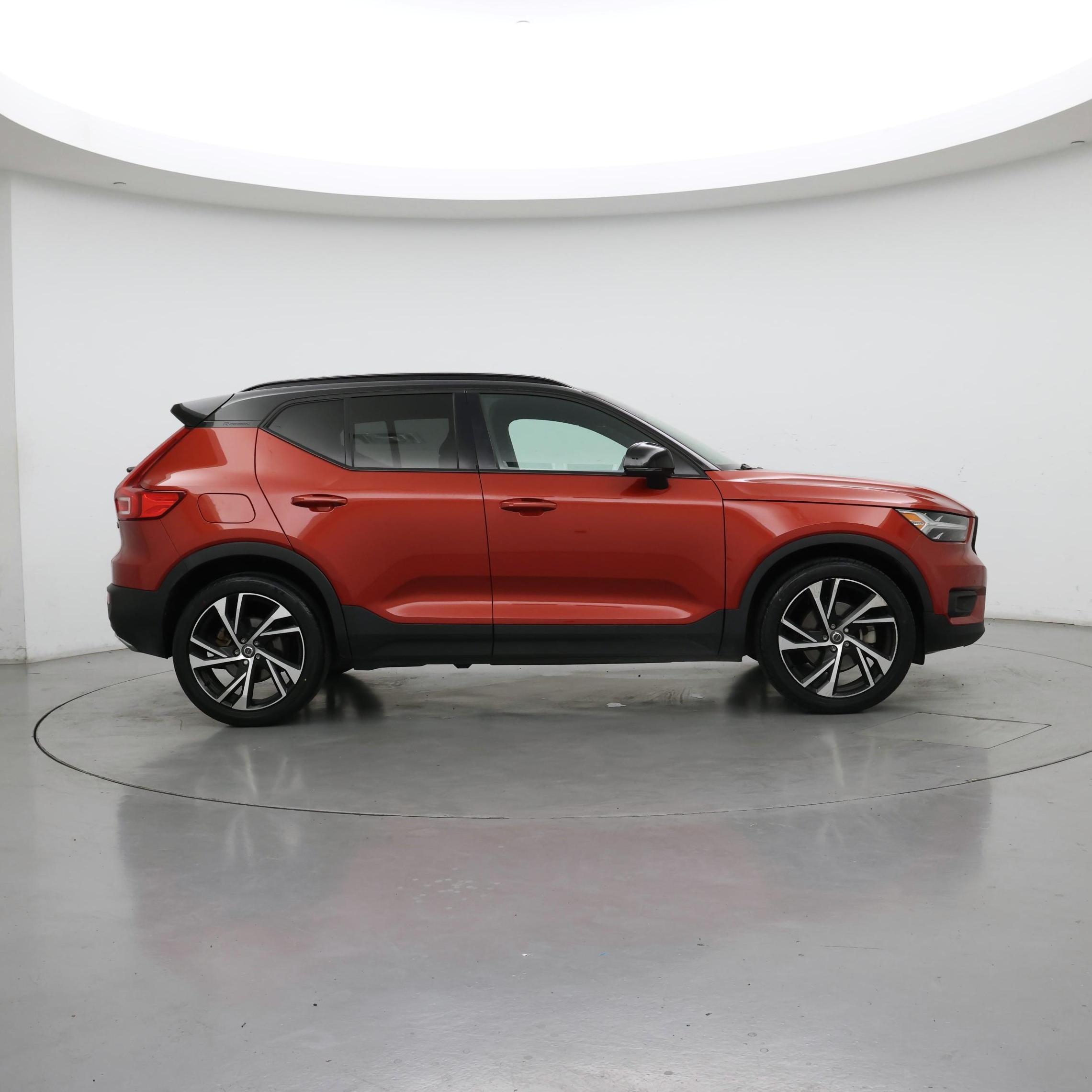 Thumbnail: 2020 Volvo XC40 - 7