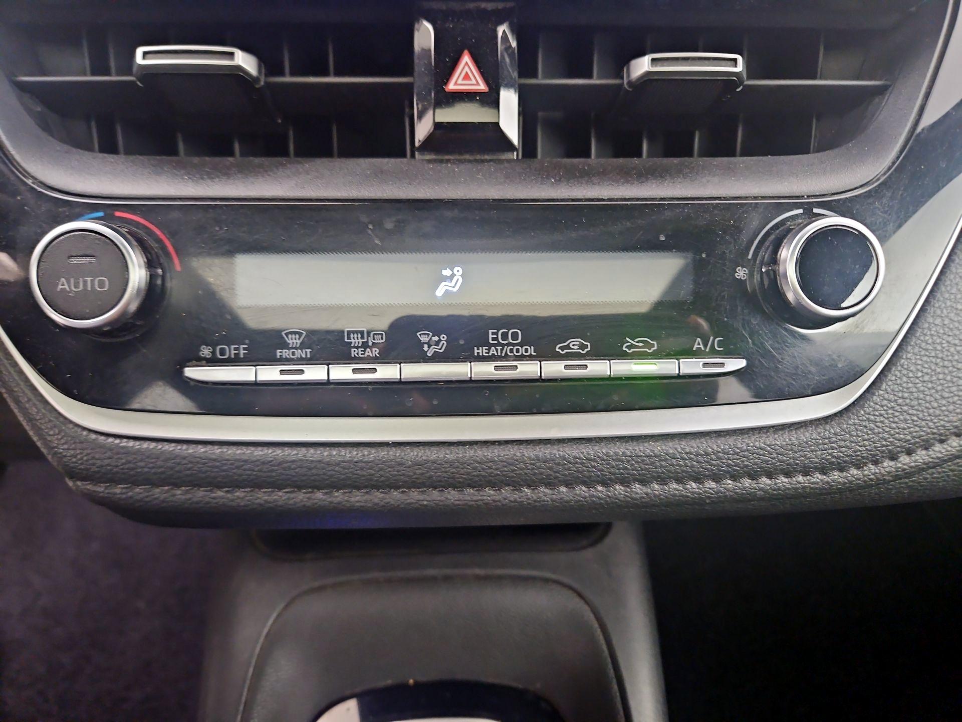 Thumbnail: 2021 Toyota Corolla - 16