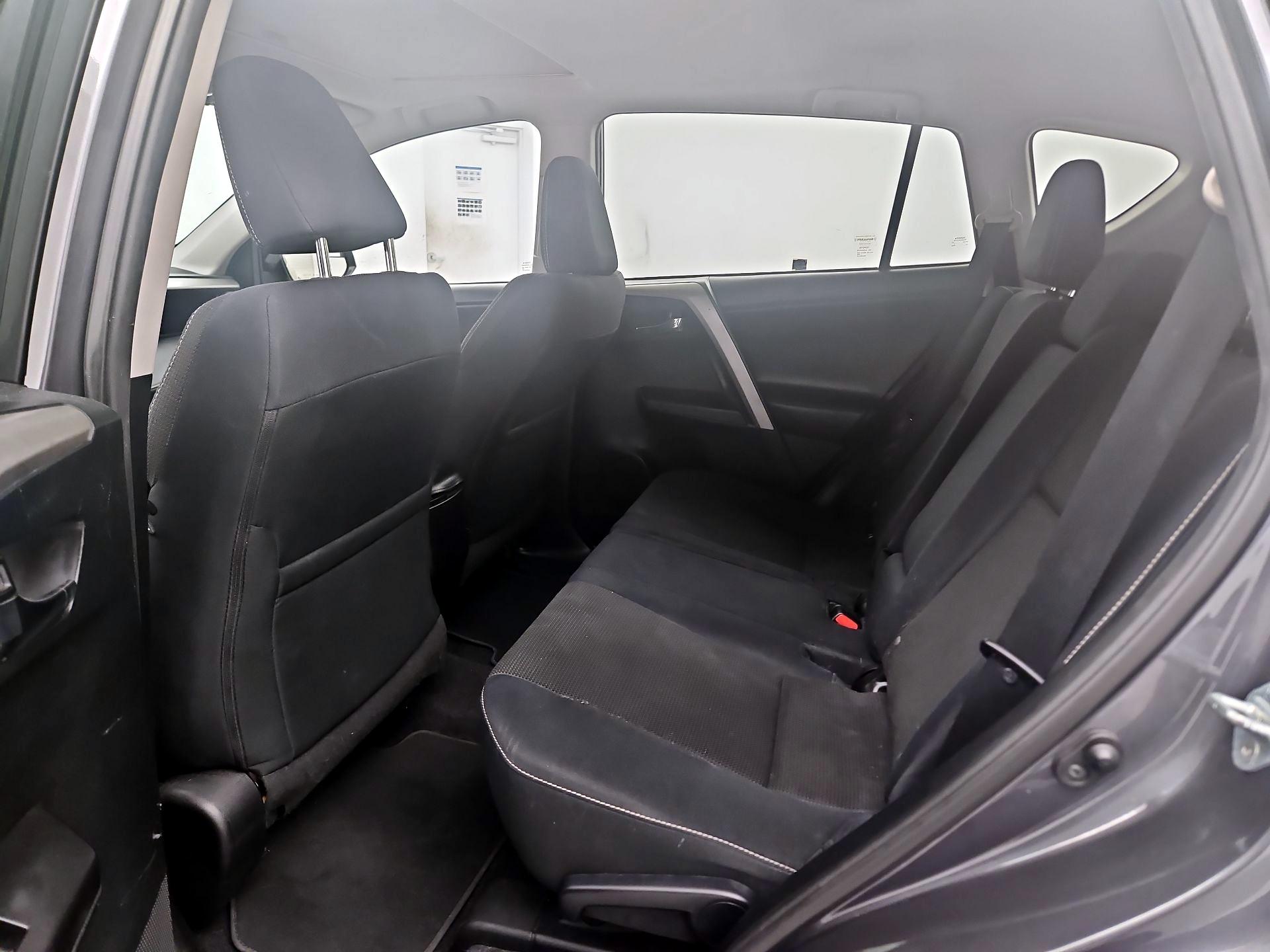 Thumbnail: 2017 Toyota RAV4 - 19