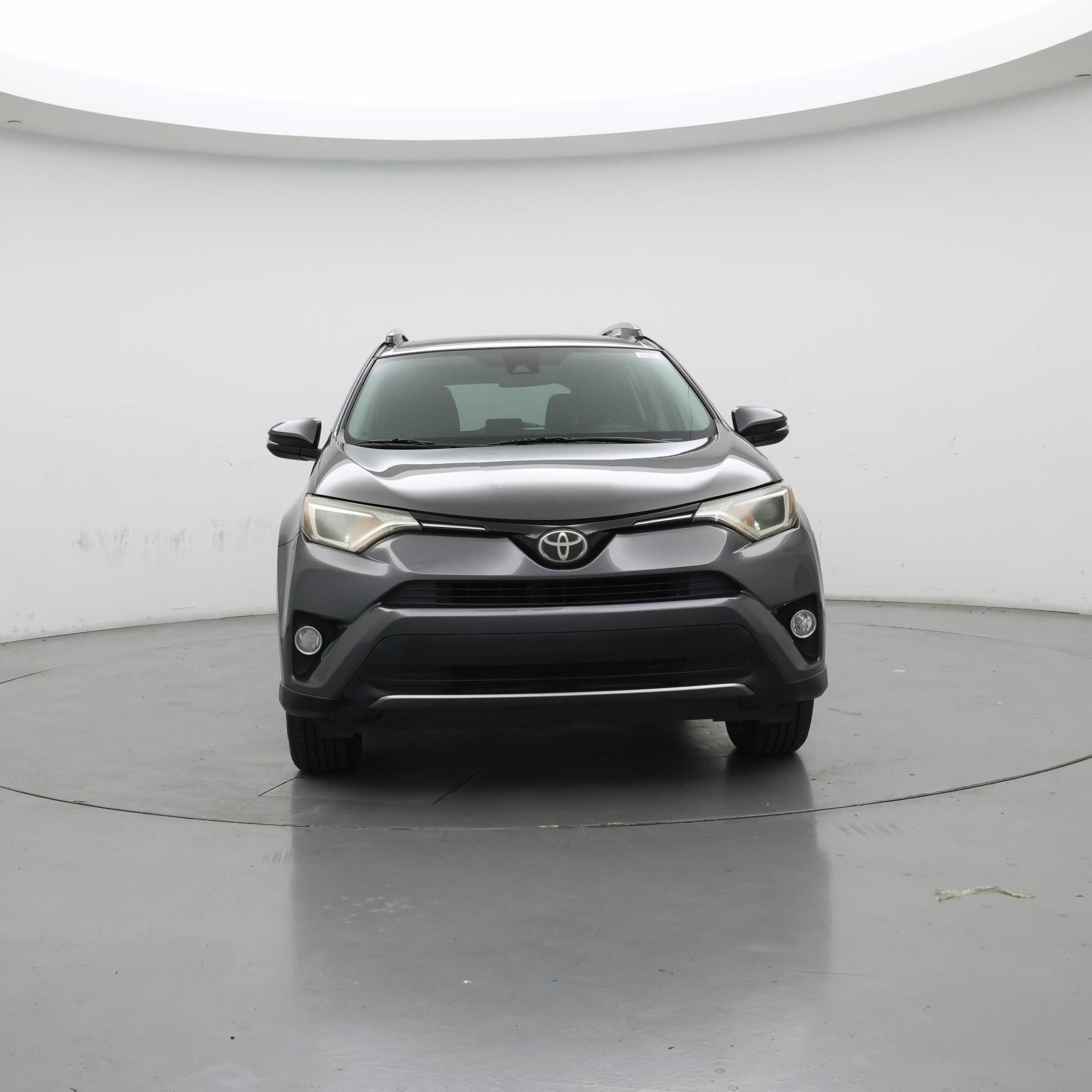 Thumbnail: 2017 Toyota RAV4 - 5