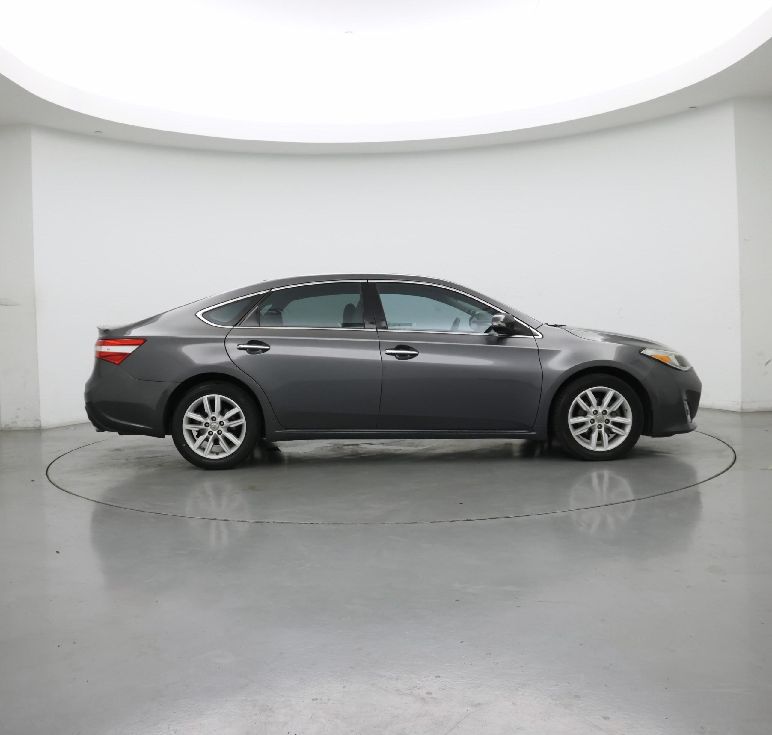 Thumbnail: 2015 Toyota Avalon - 7