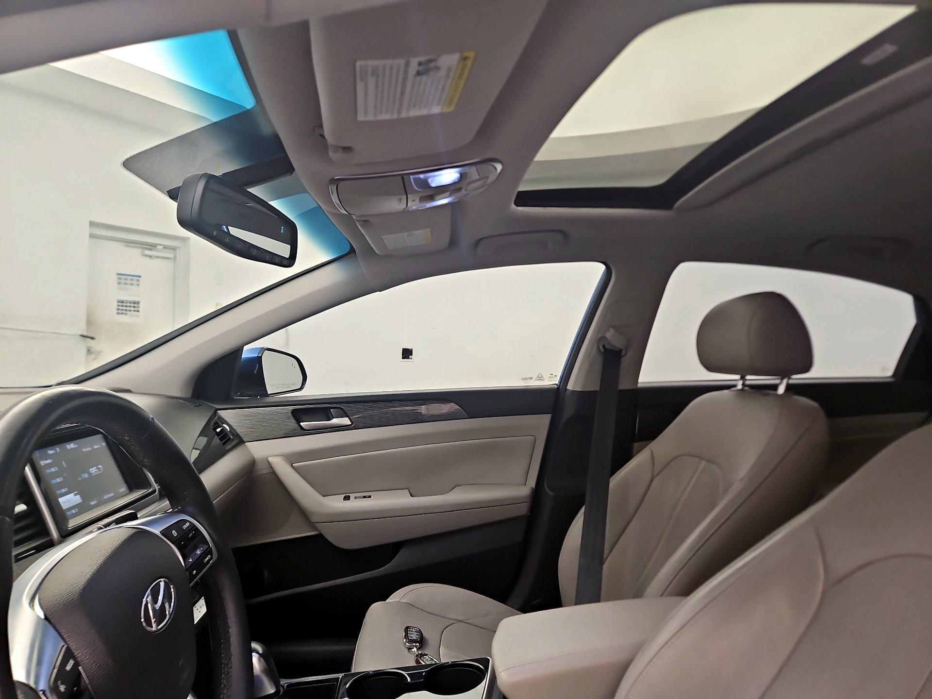 Thumbnail: 2018 Hyundai Sonata - 19