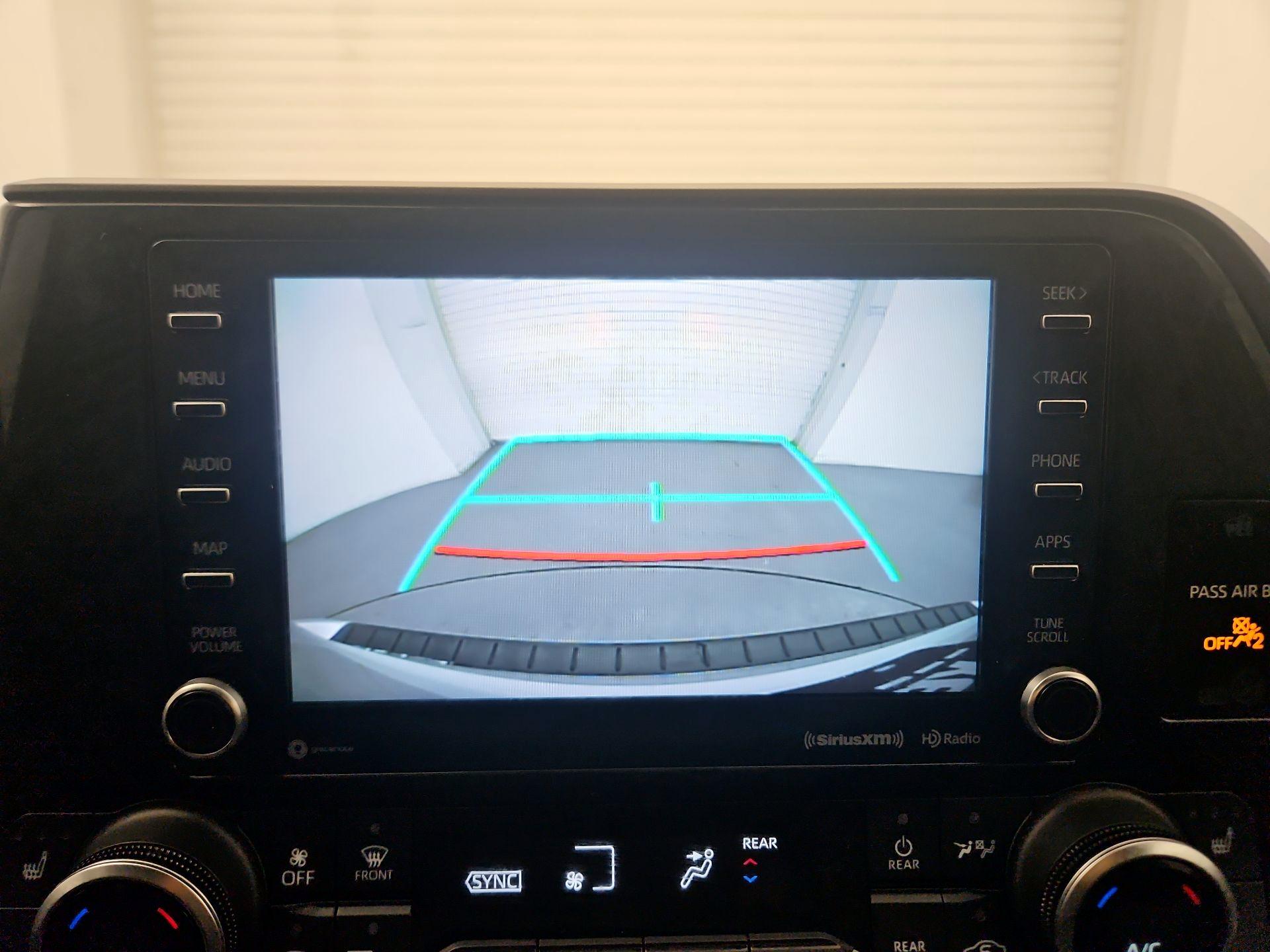 Thumbnail: 2022 Toyota Highlander - 14