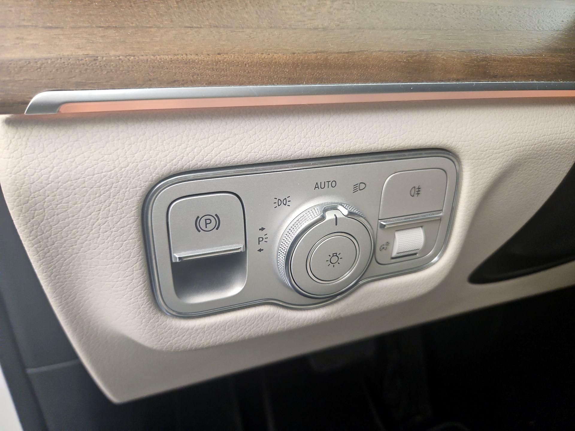 Thumbnail: 2022 Mercedes-Benz GLE - 13