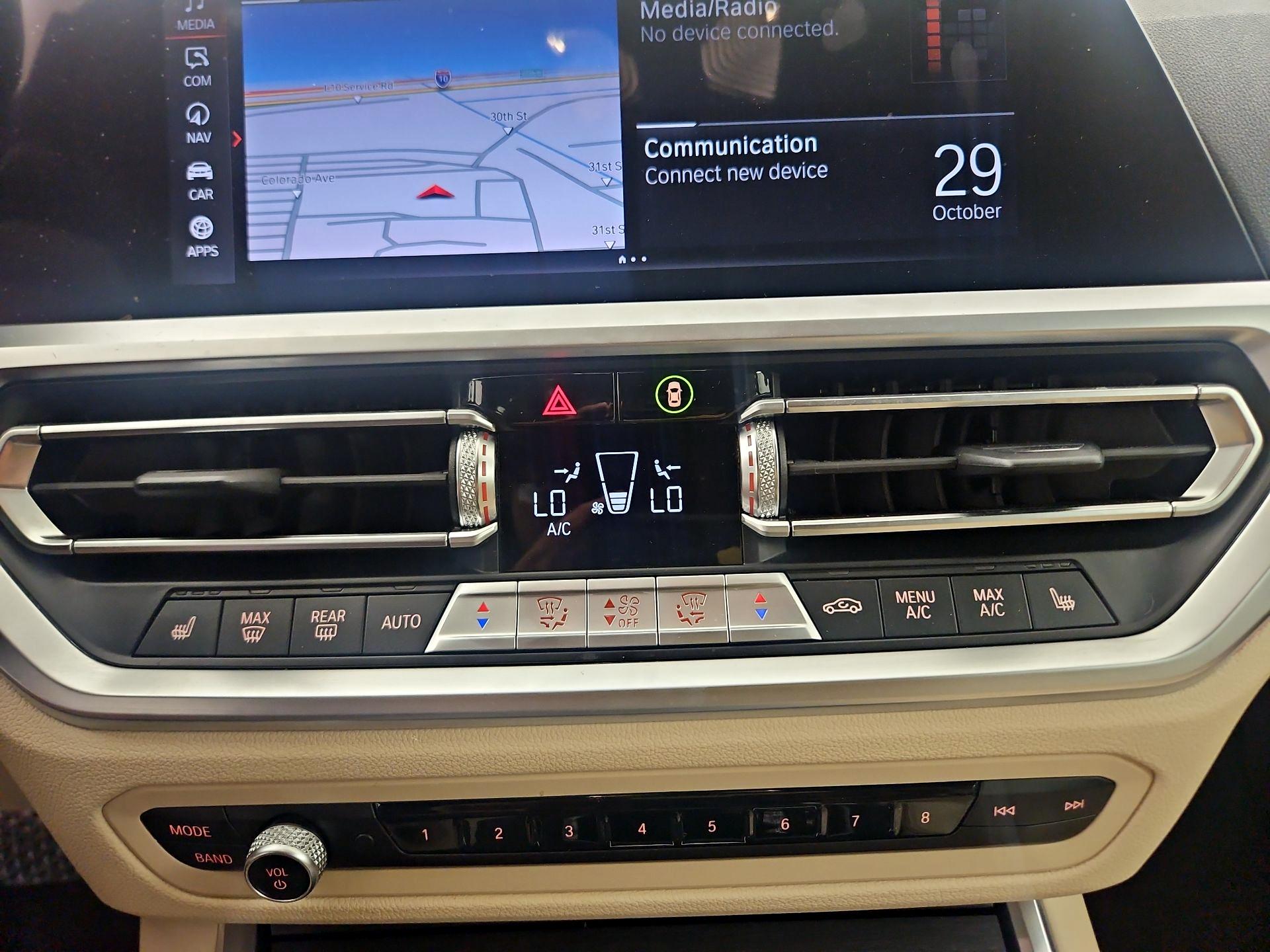 Thumbnail: 2022 BMW 3 Series - 16