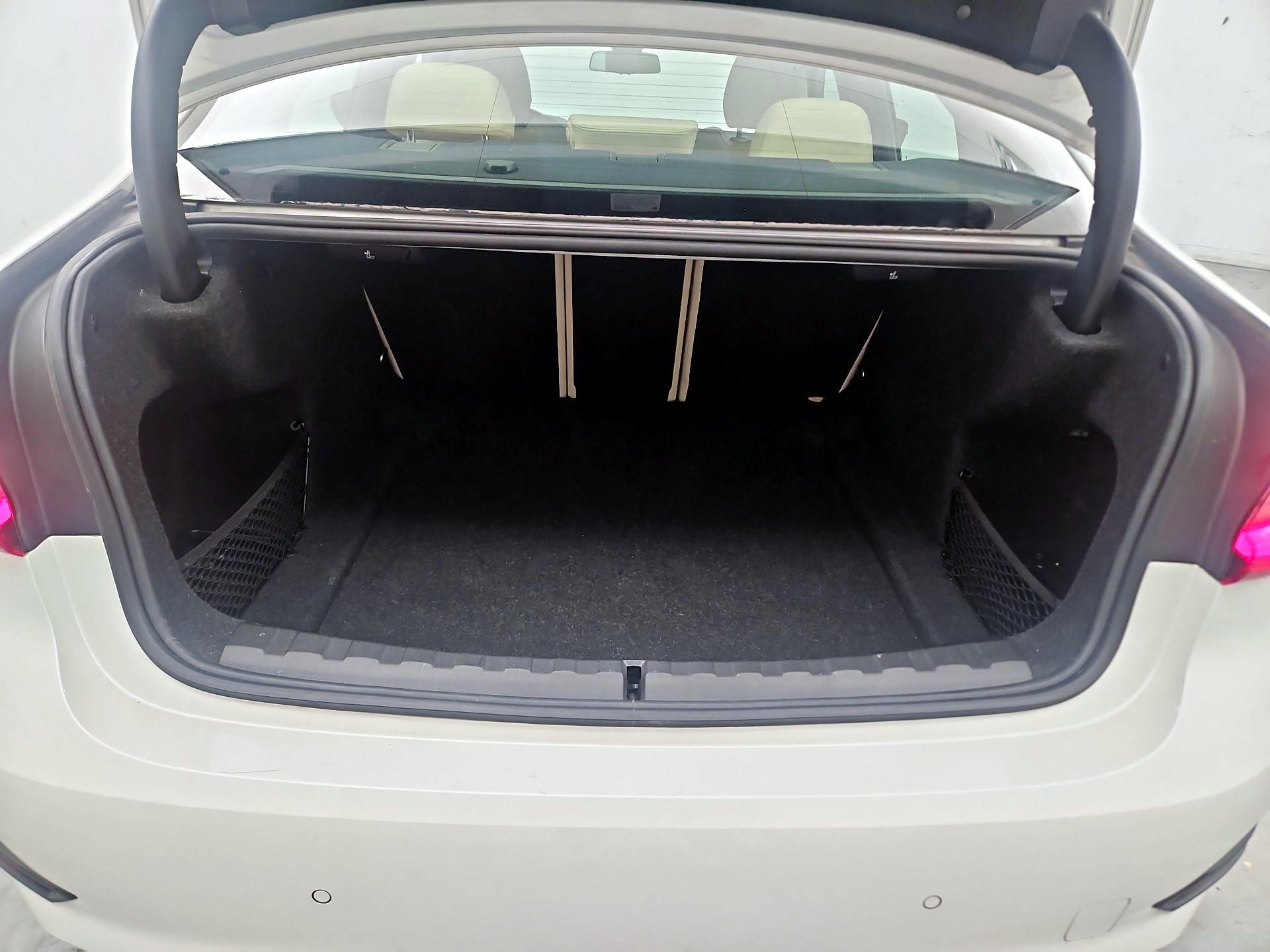 Thumbnail: 2022 BMW 3 Series - 20