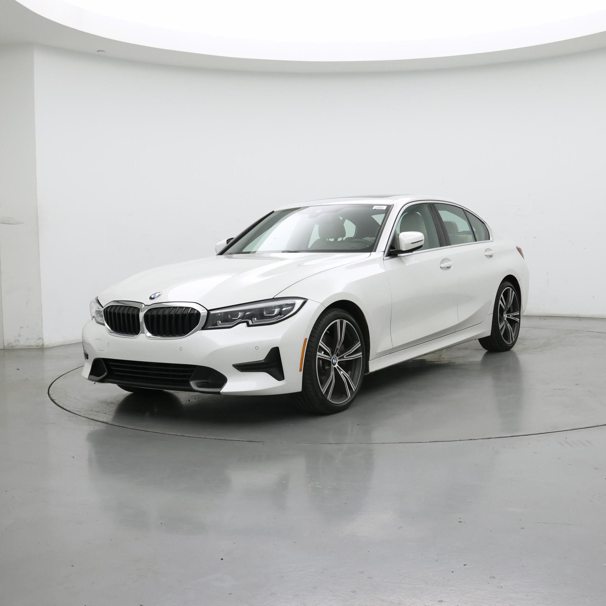Thumbnail: 2022 BMW 3 Series - 4