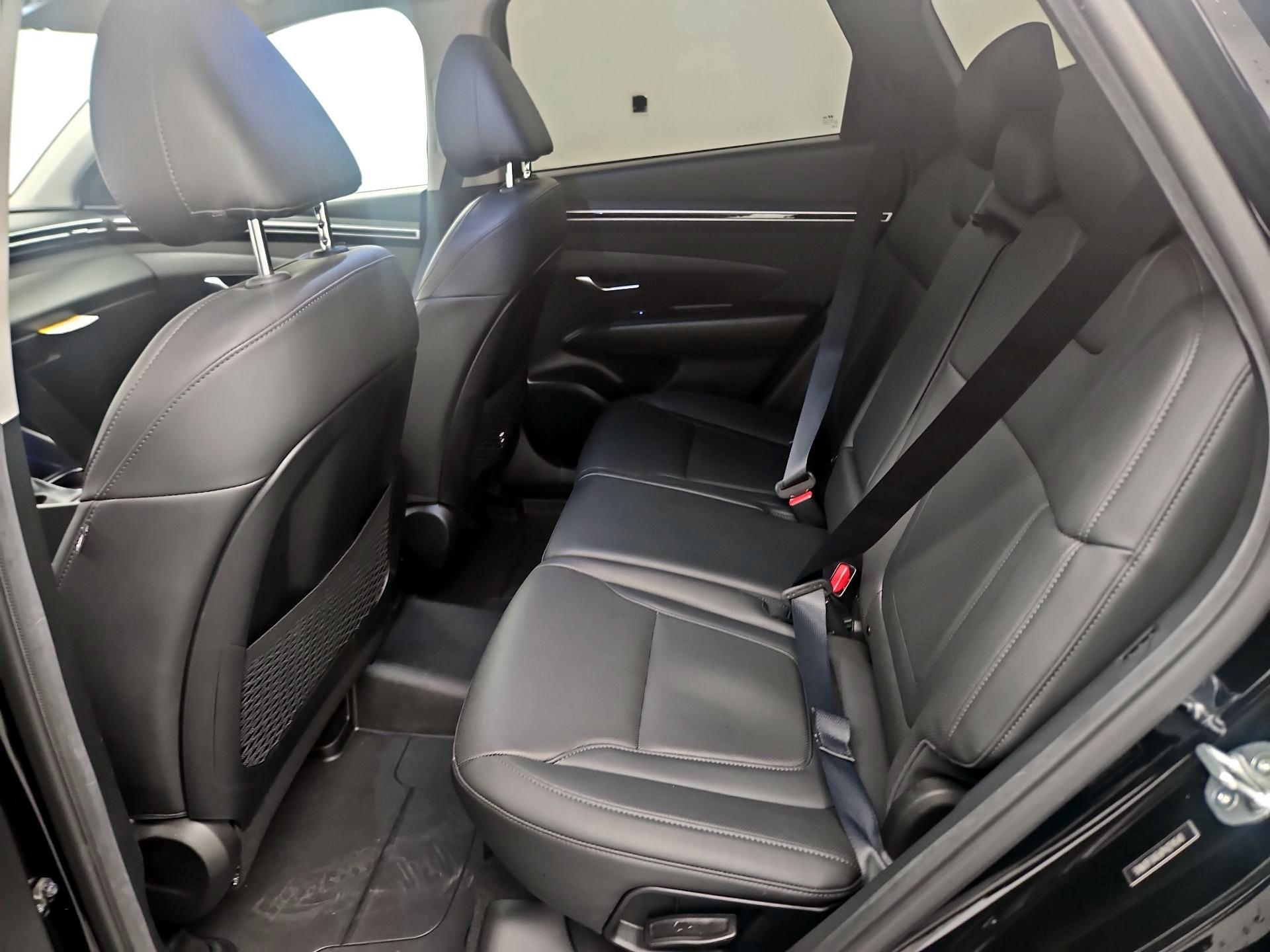 Thumbnail: 2023 Hyundai Tucson - 19