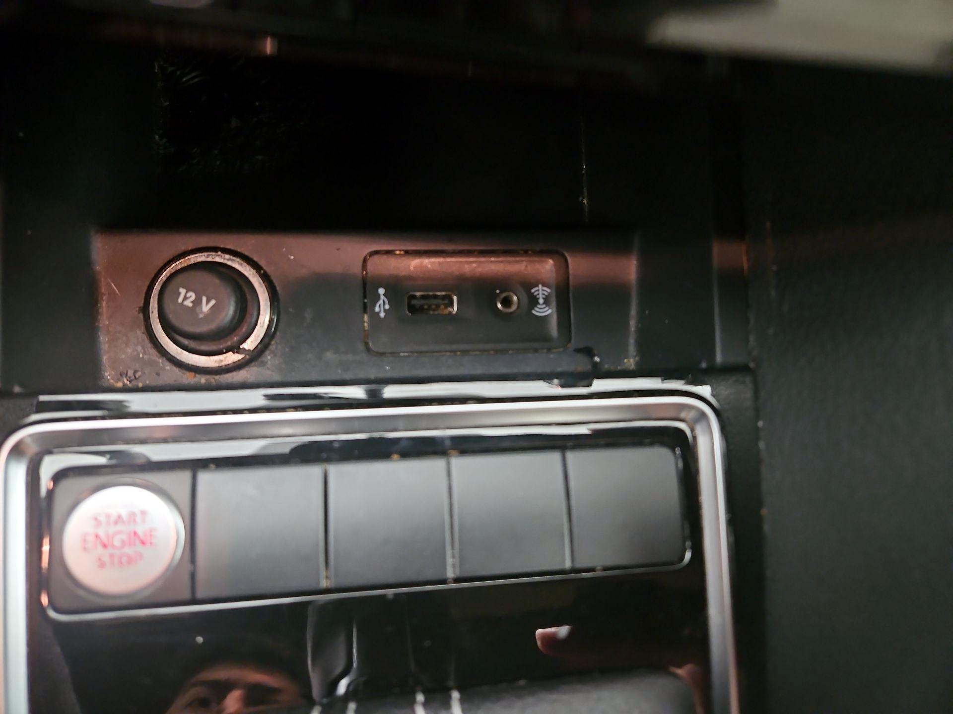 Thumbnail: 2016 Volkswagen Jetta - 17