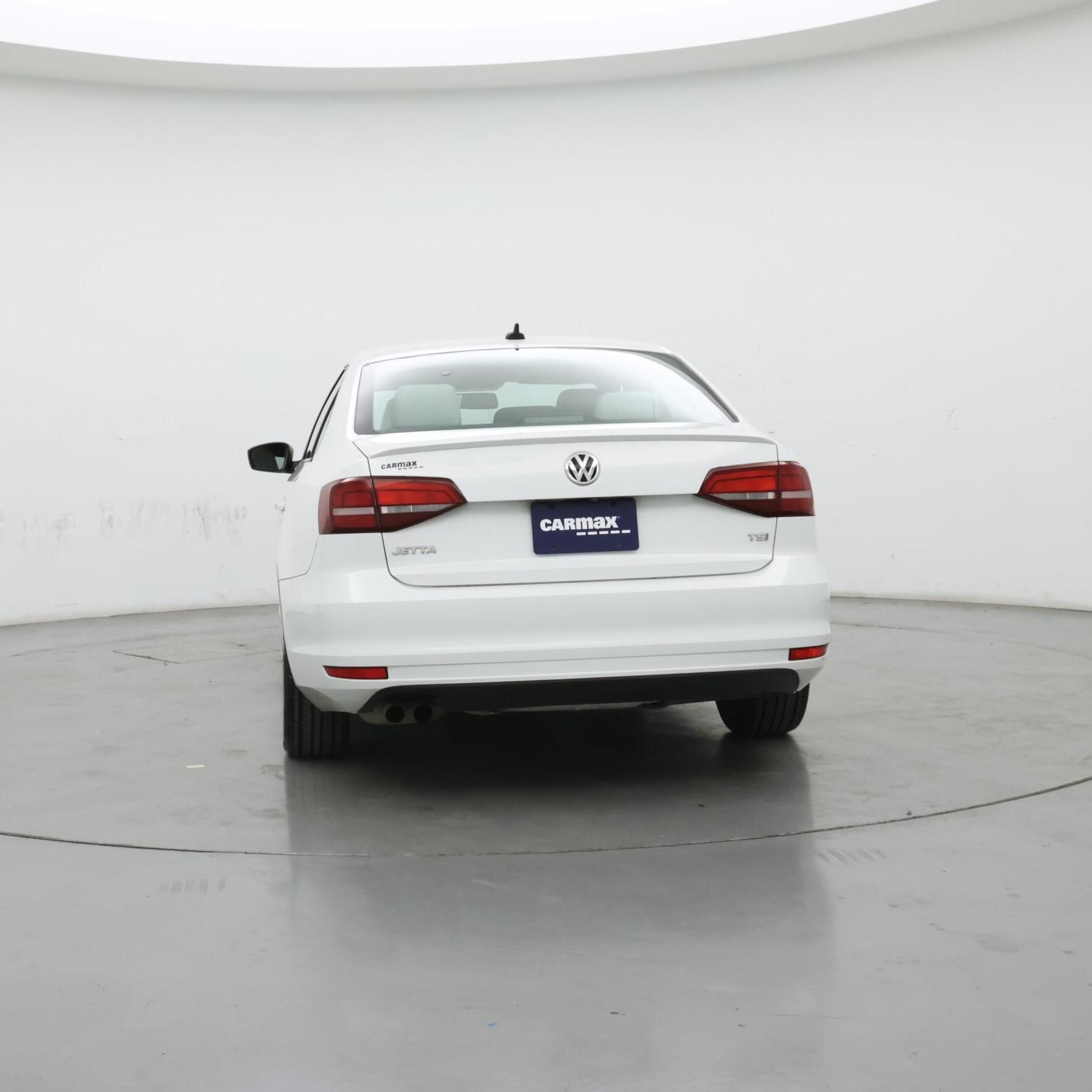 Thumbnail: 2016 Volkswagen Jetta - 6