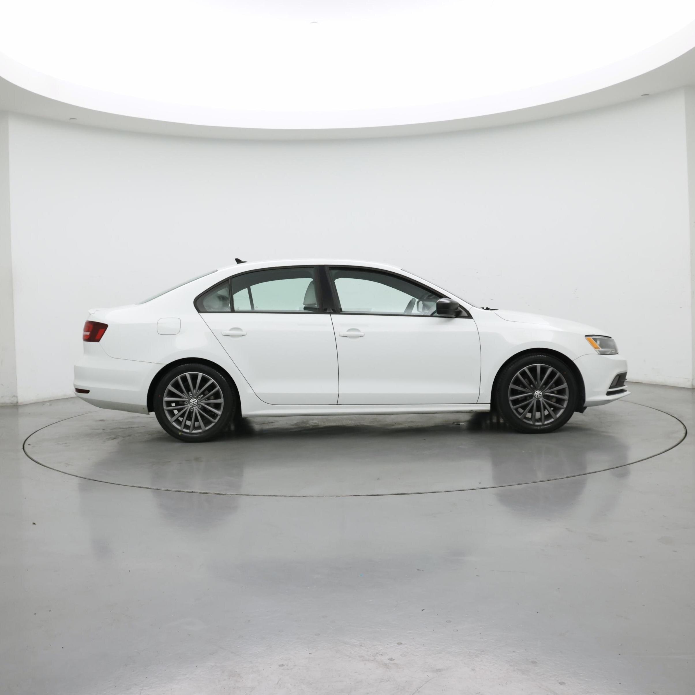 Thumbnail: 2016 Volkswagen Jetta - 7