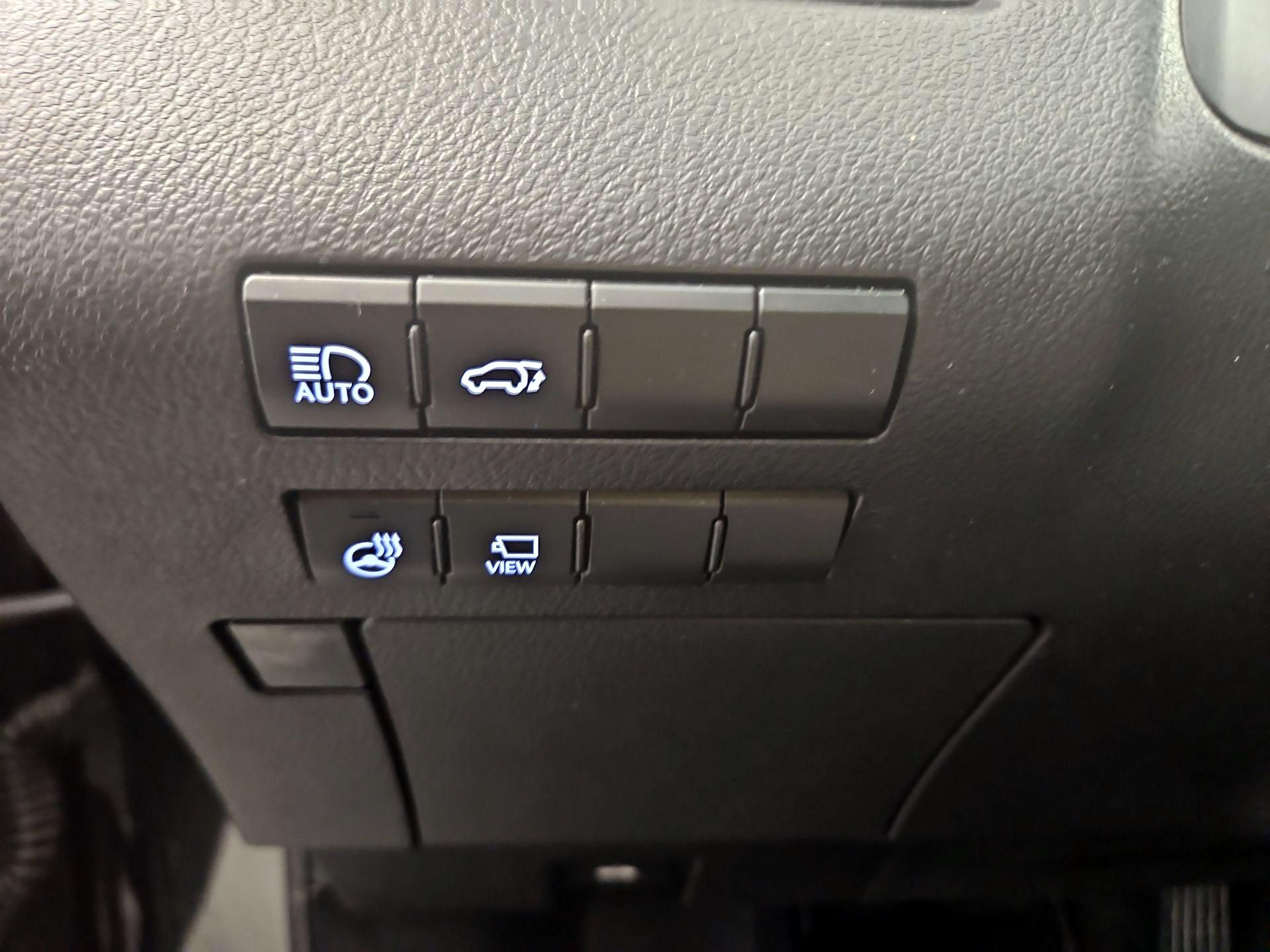 Thumbnail: 2021 Lexus RX - 13