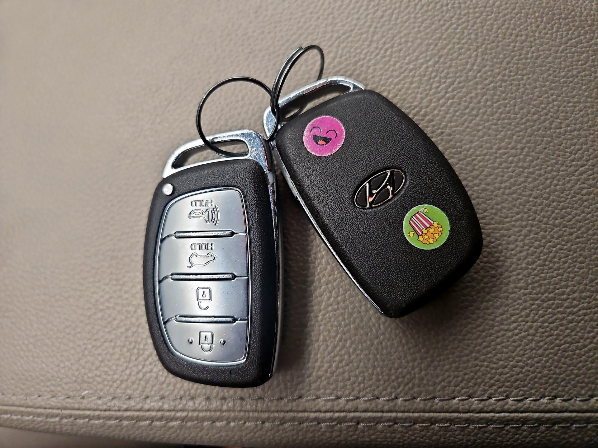 Thumbnail: 2017 Hyundai Tucson - 18