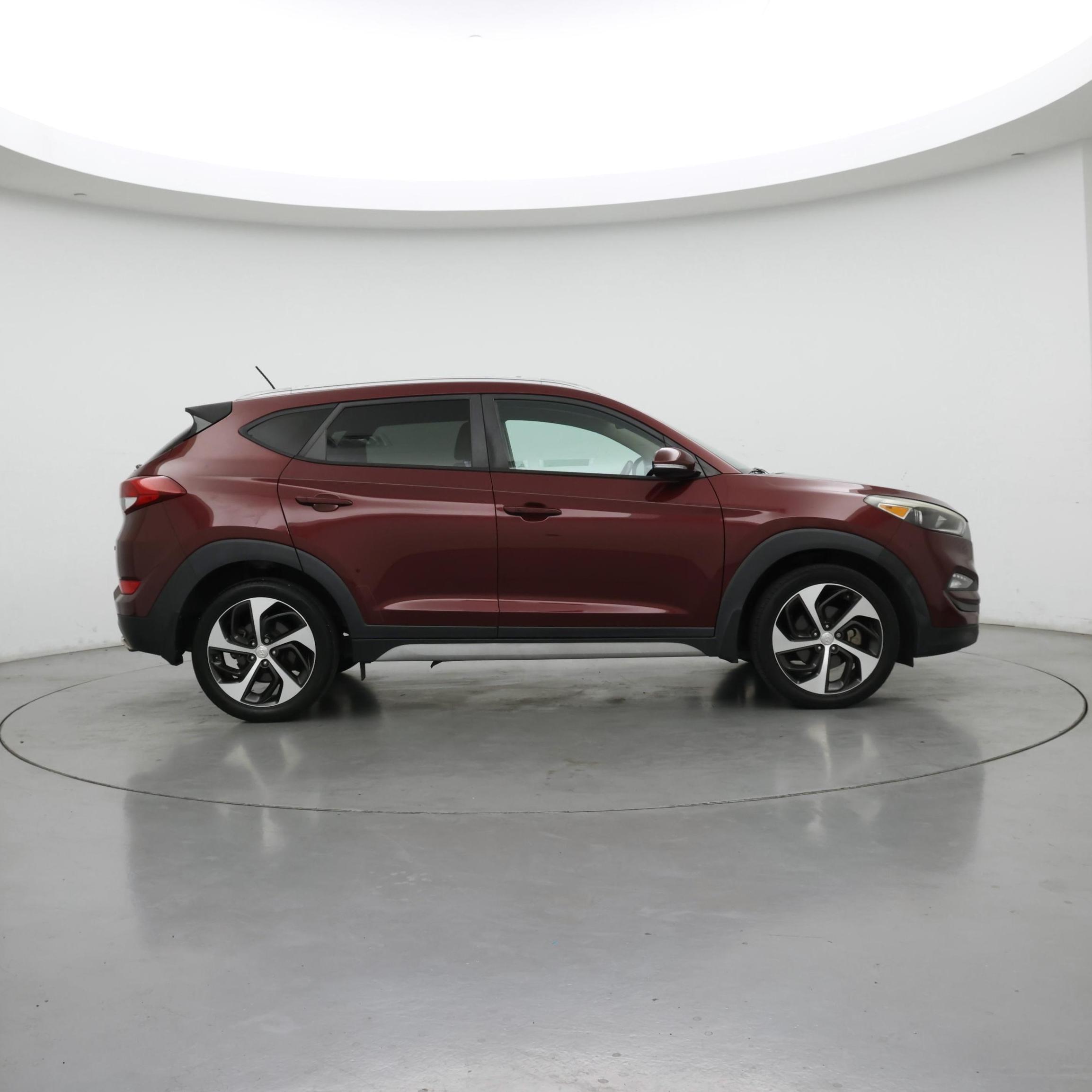 Thumbnail: 2017 Hyundai Tucson - 7