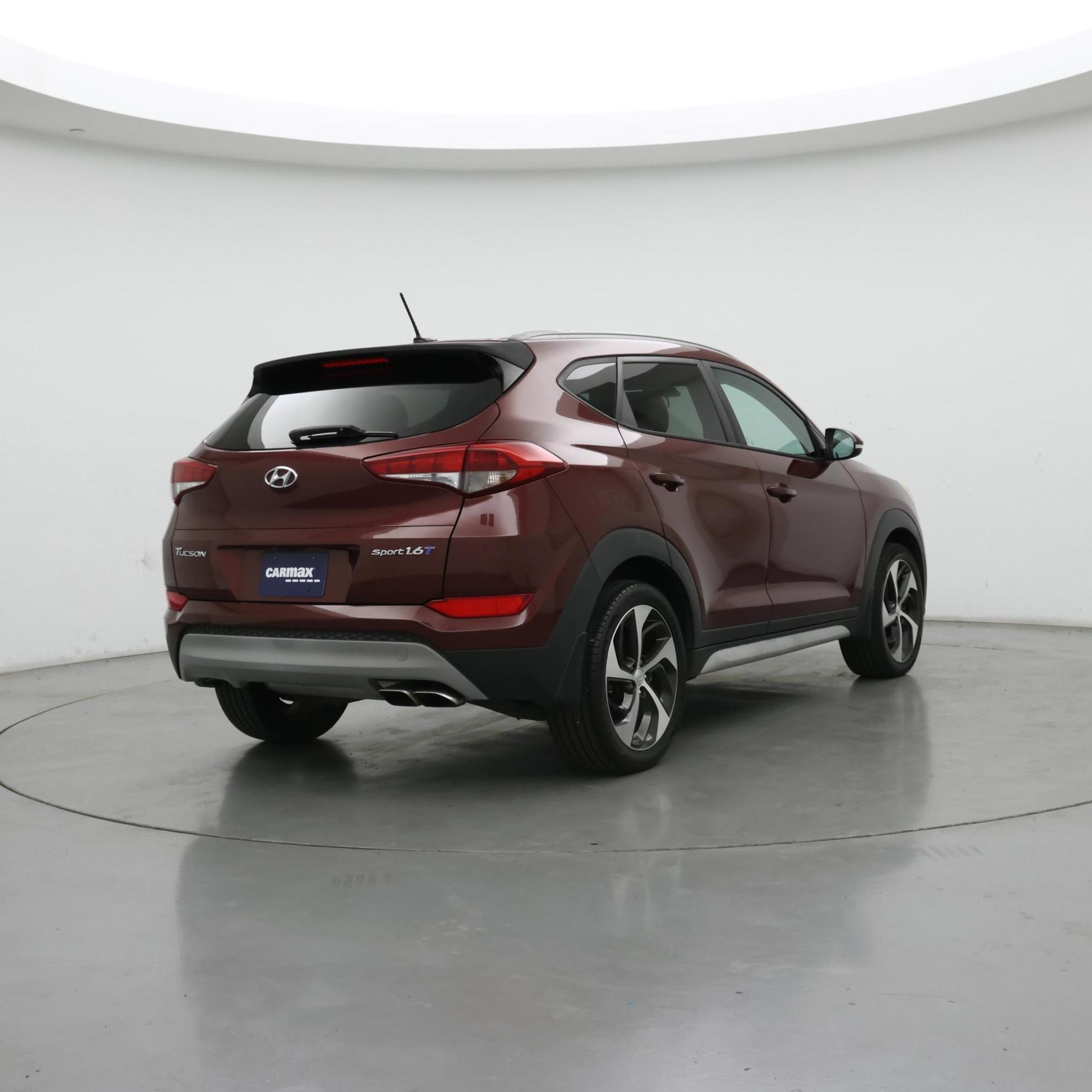 Thumbnail: 2017 Hyundai Tucson - 8