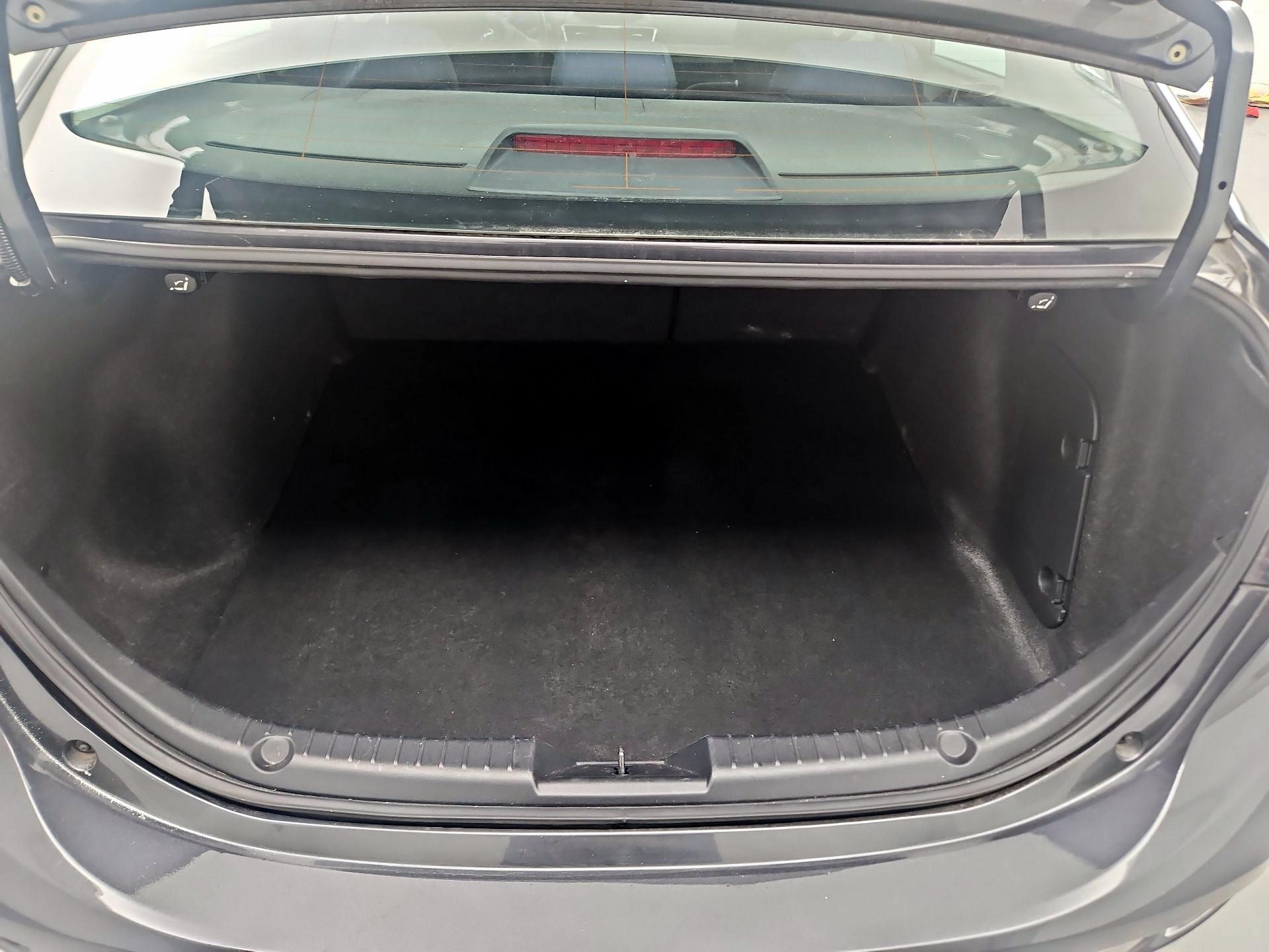 Thumbnail: 2015 Mazda Mazda3 - 20