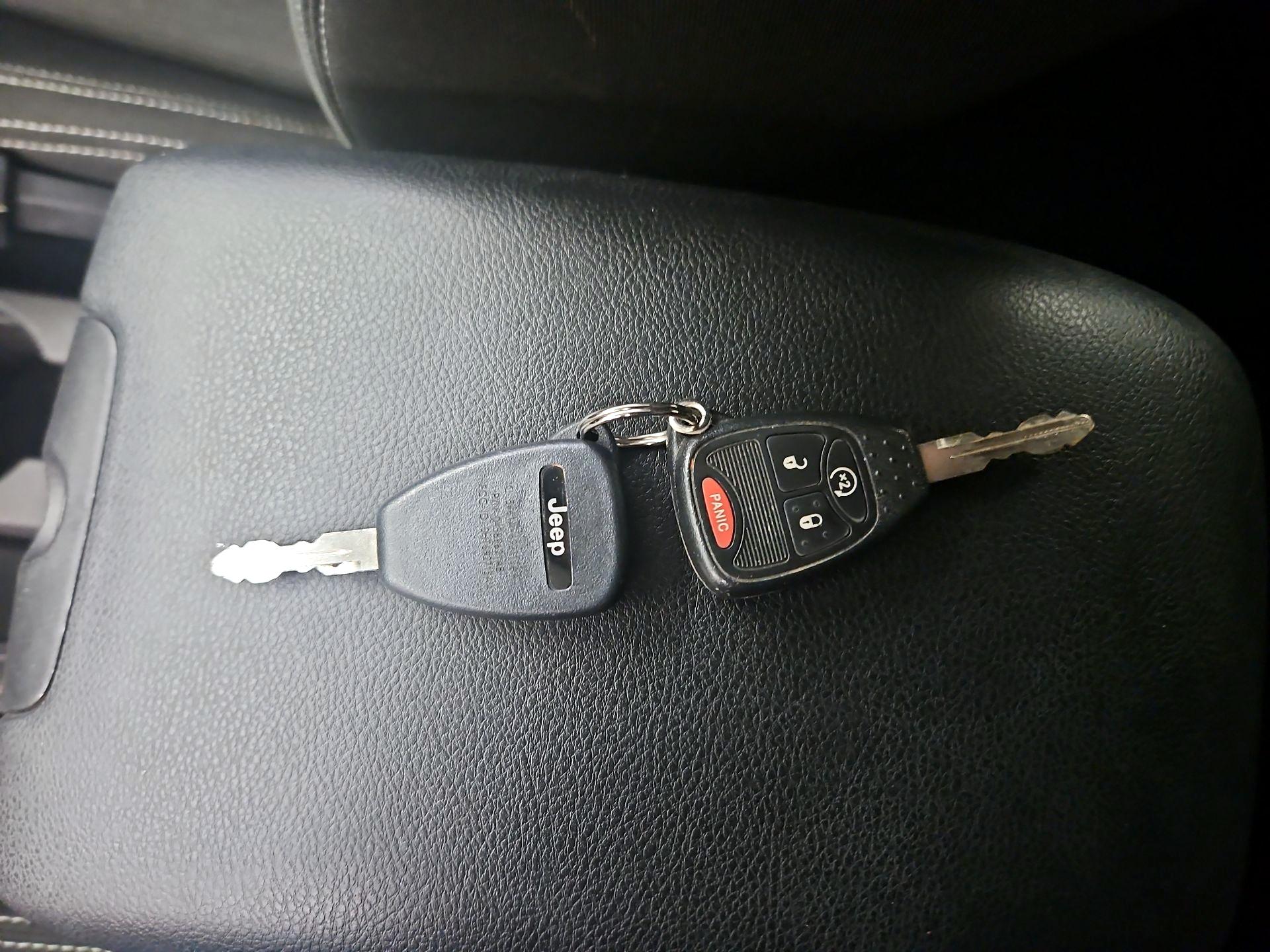 Thumbnail: 2015 Jeep Wrangler - 20