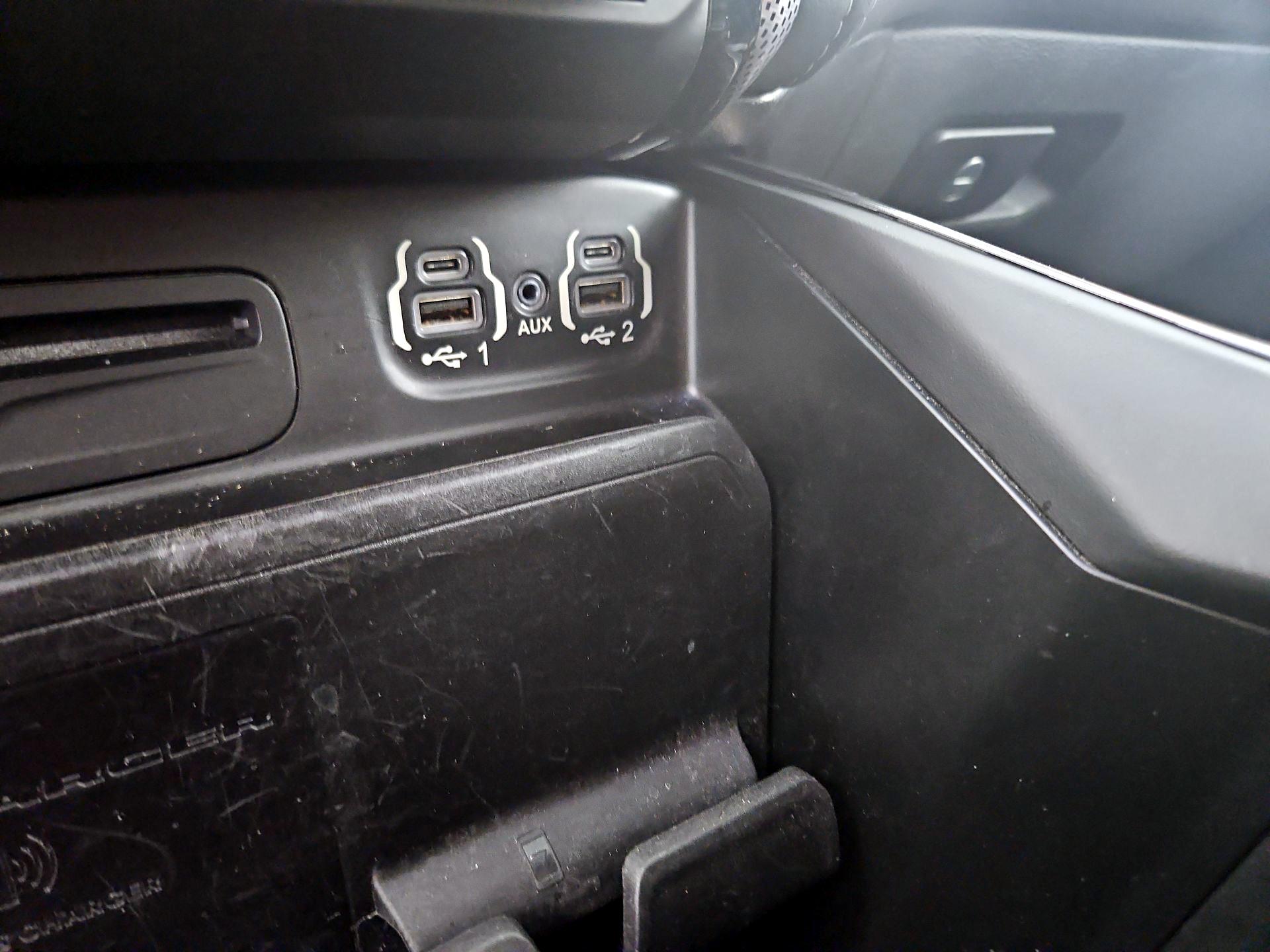 Thumbnail: 2019 RAM 1500 - 19