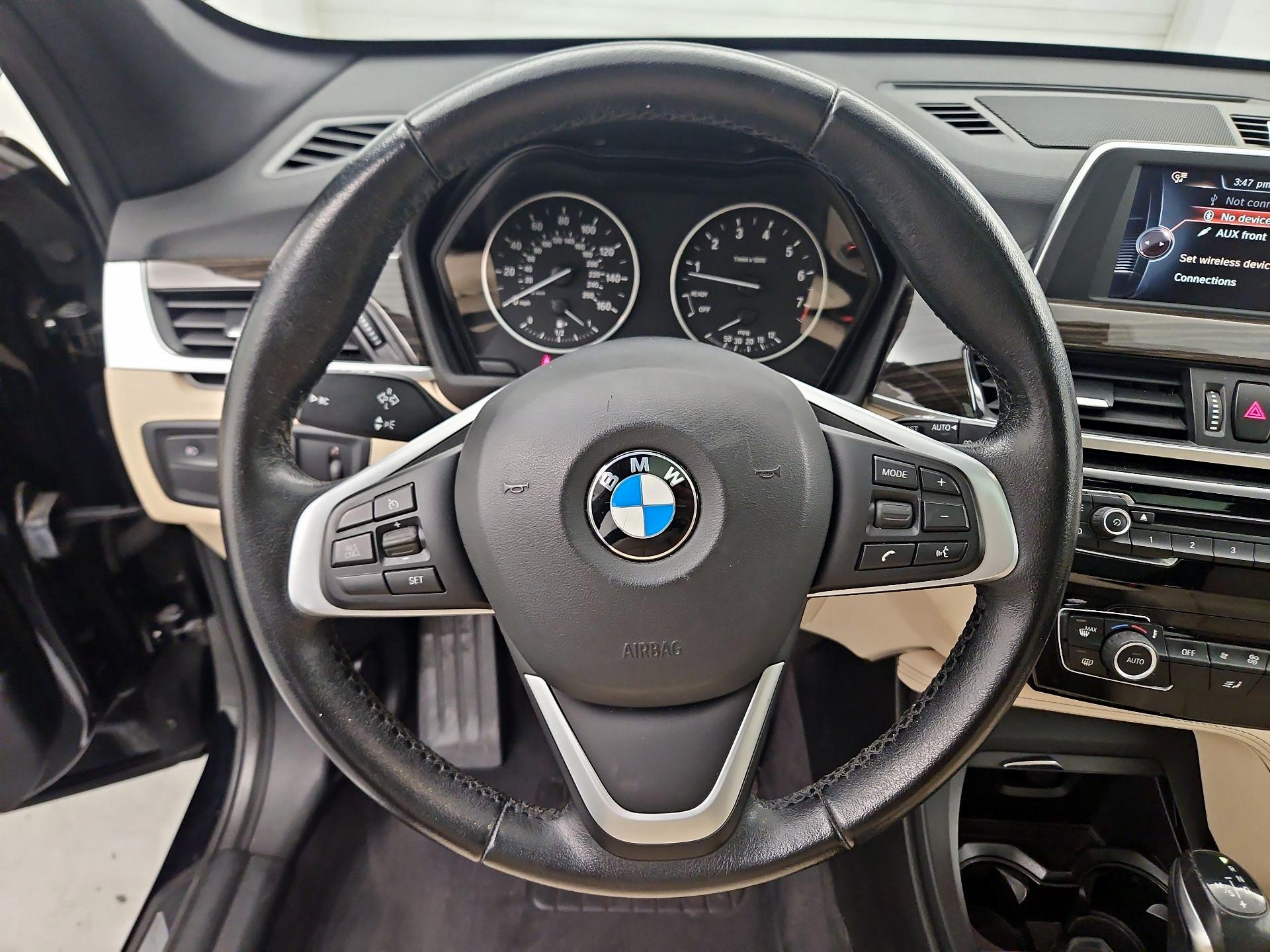Thumbnail: 2017 BMW X1 - 10