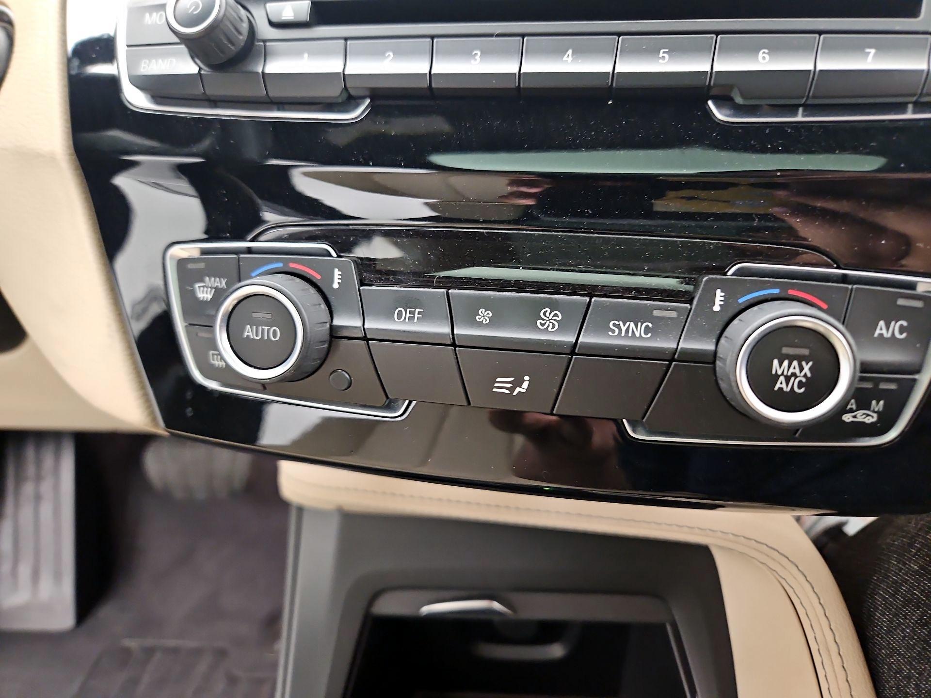 Thumbnail: 2017 BMW X1 - 15