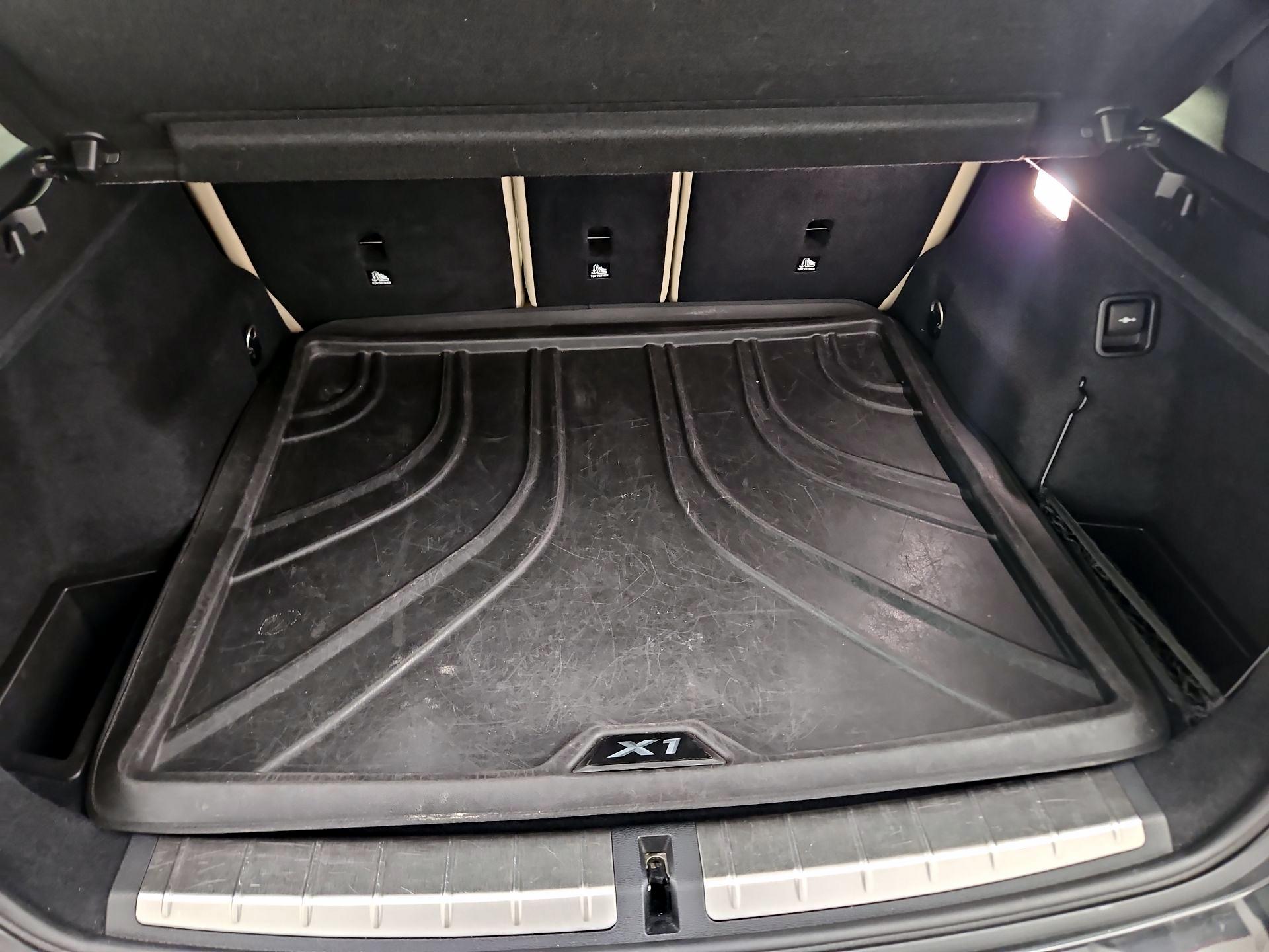 Thumbnail: 2017 BMW X1 - 19