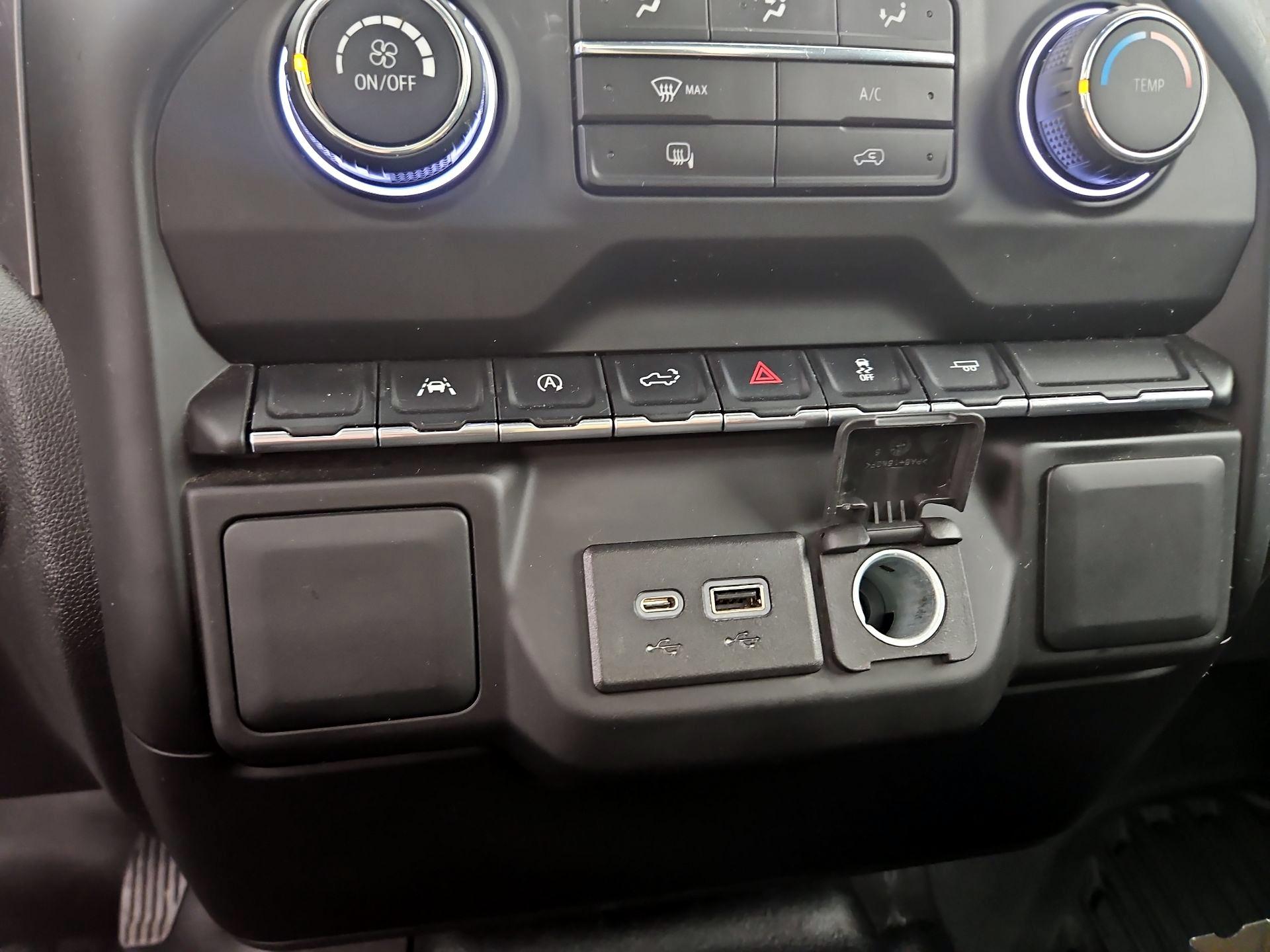 Thumbnail: 2023 Chevrolet Silverado 1500 - 18