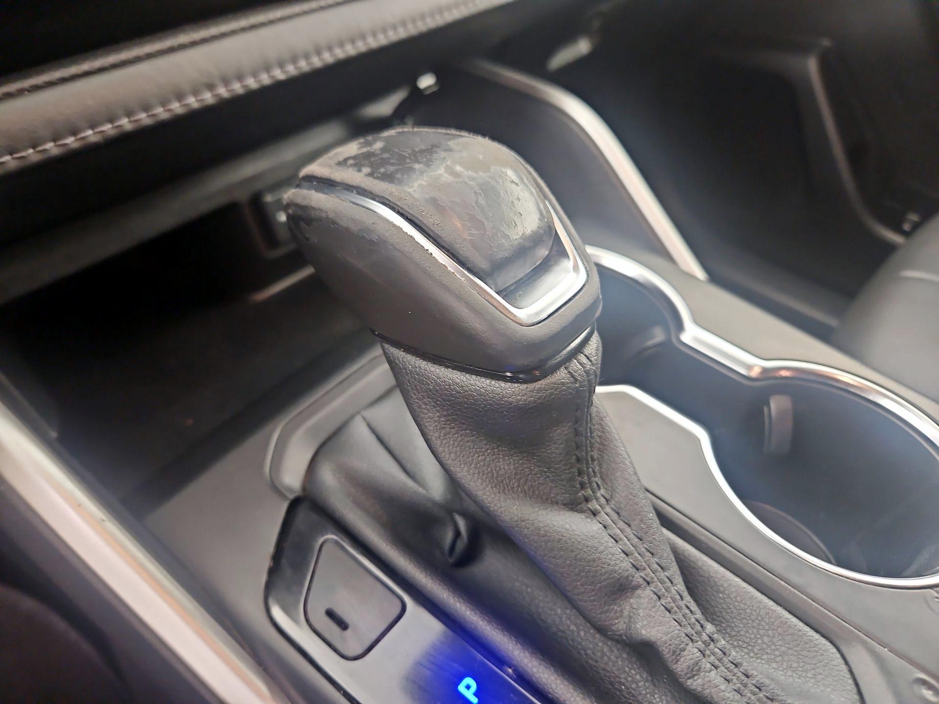 Thumbnail: 2021 Toyota Highlander - 17