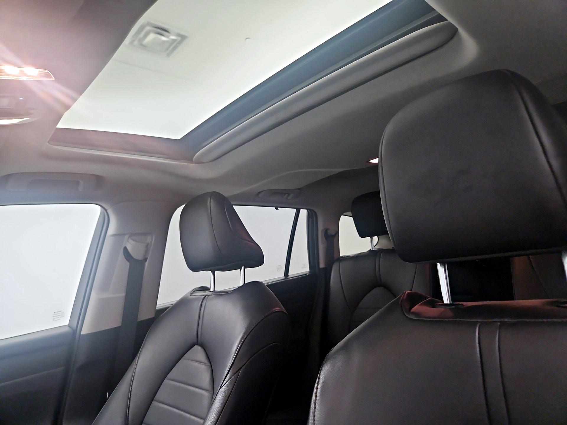 Thumbnail: 2021 Toyota Highlander - 18