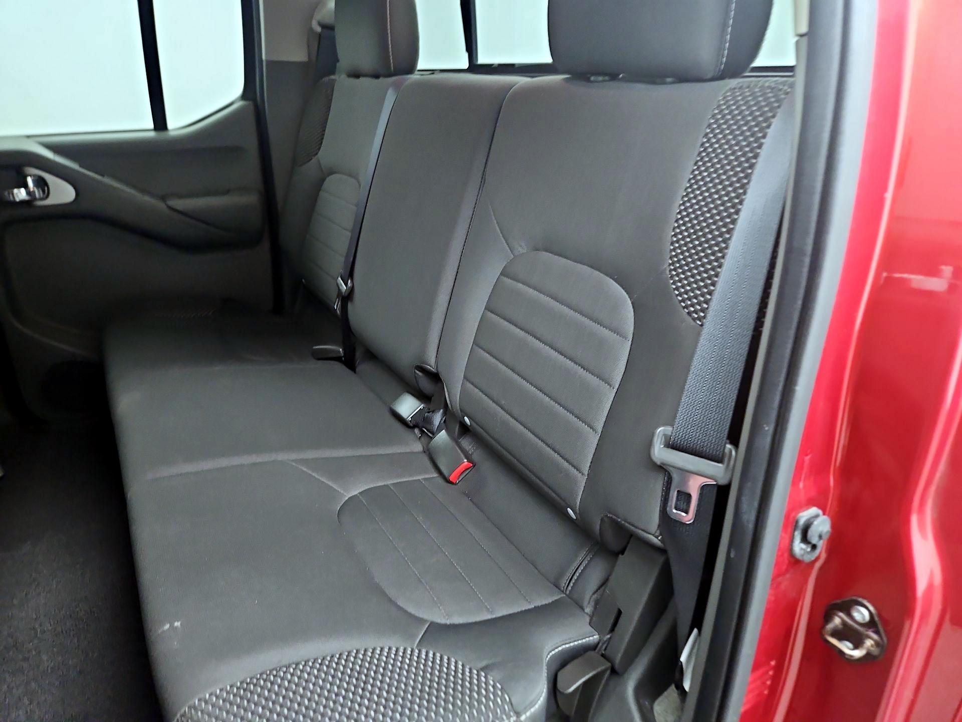 Thumbnail: 2016 Nissan Frontier - 17