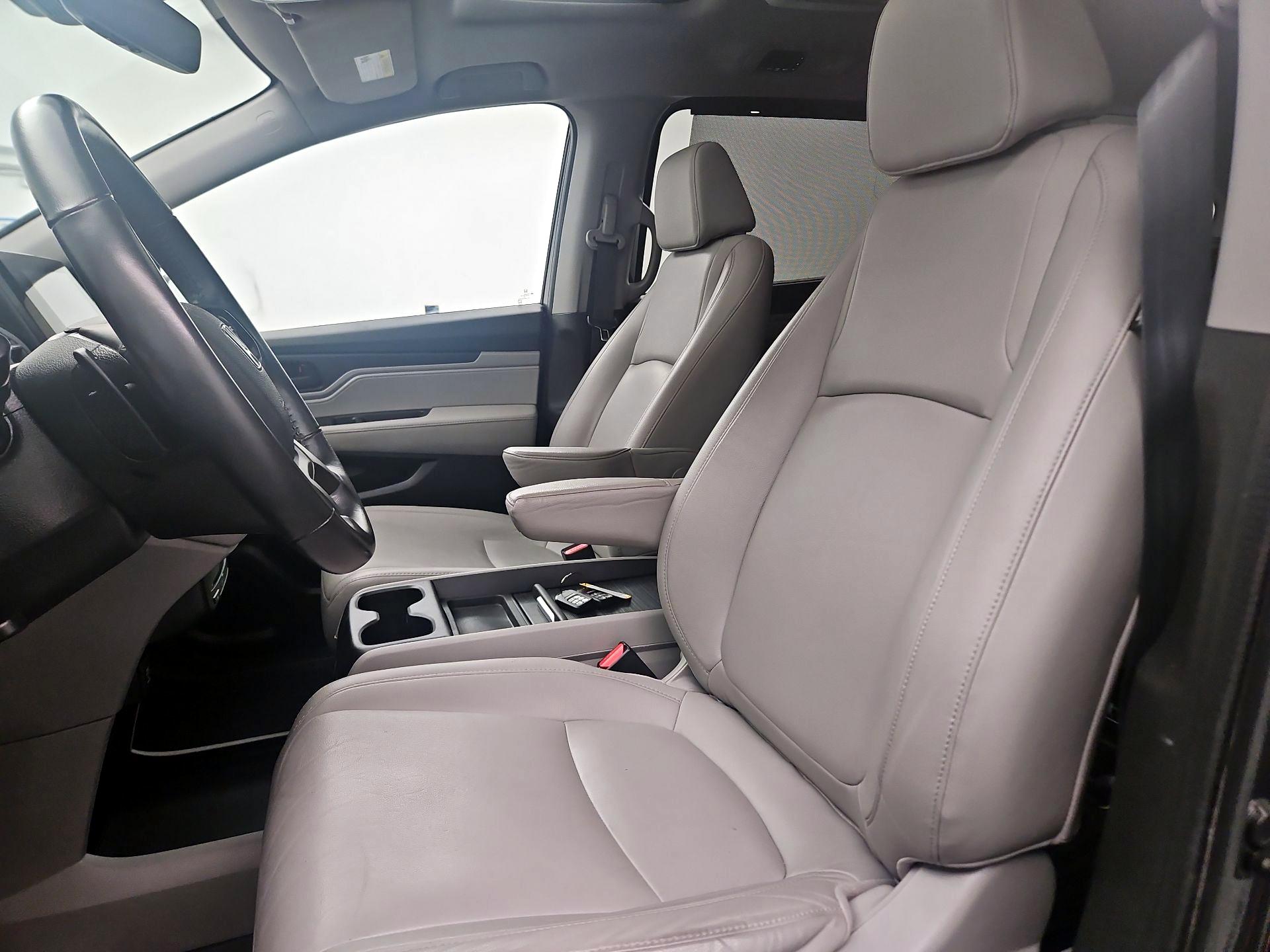 Thumbnail: 2020 Honda Odyssey - 11