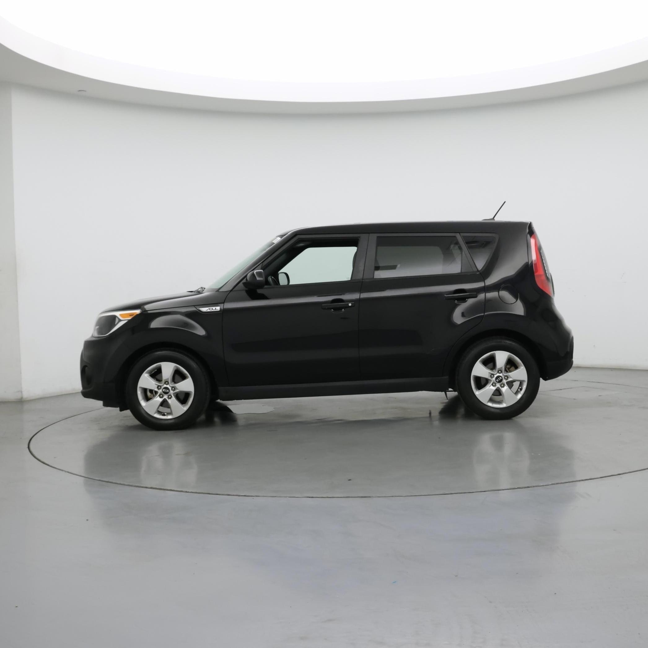 Thumbnail: 2018 Kia Soul - 3