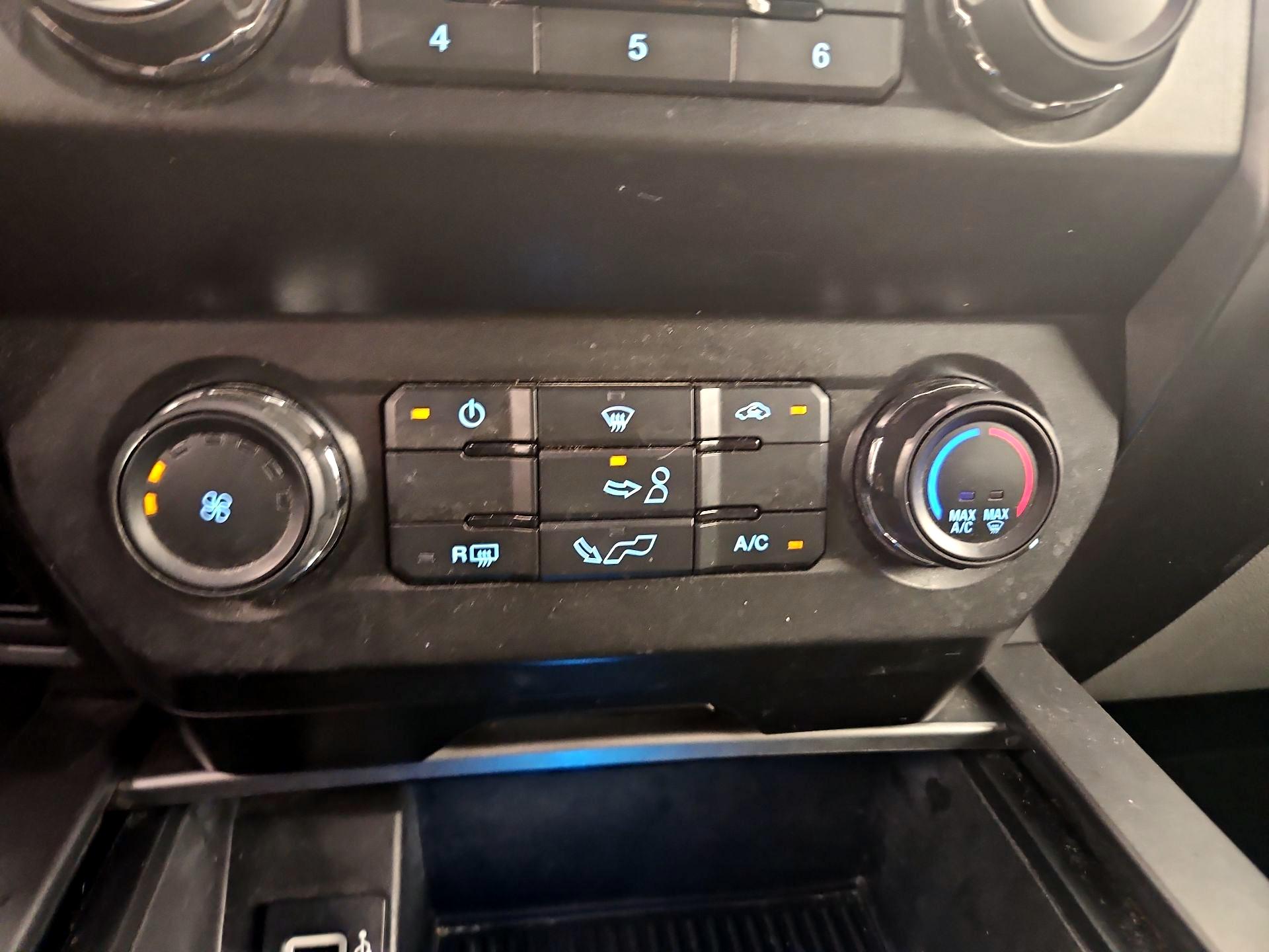 Thumbnail: 2019 Ford F-150 - 15