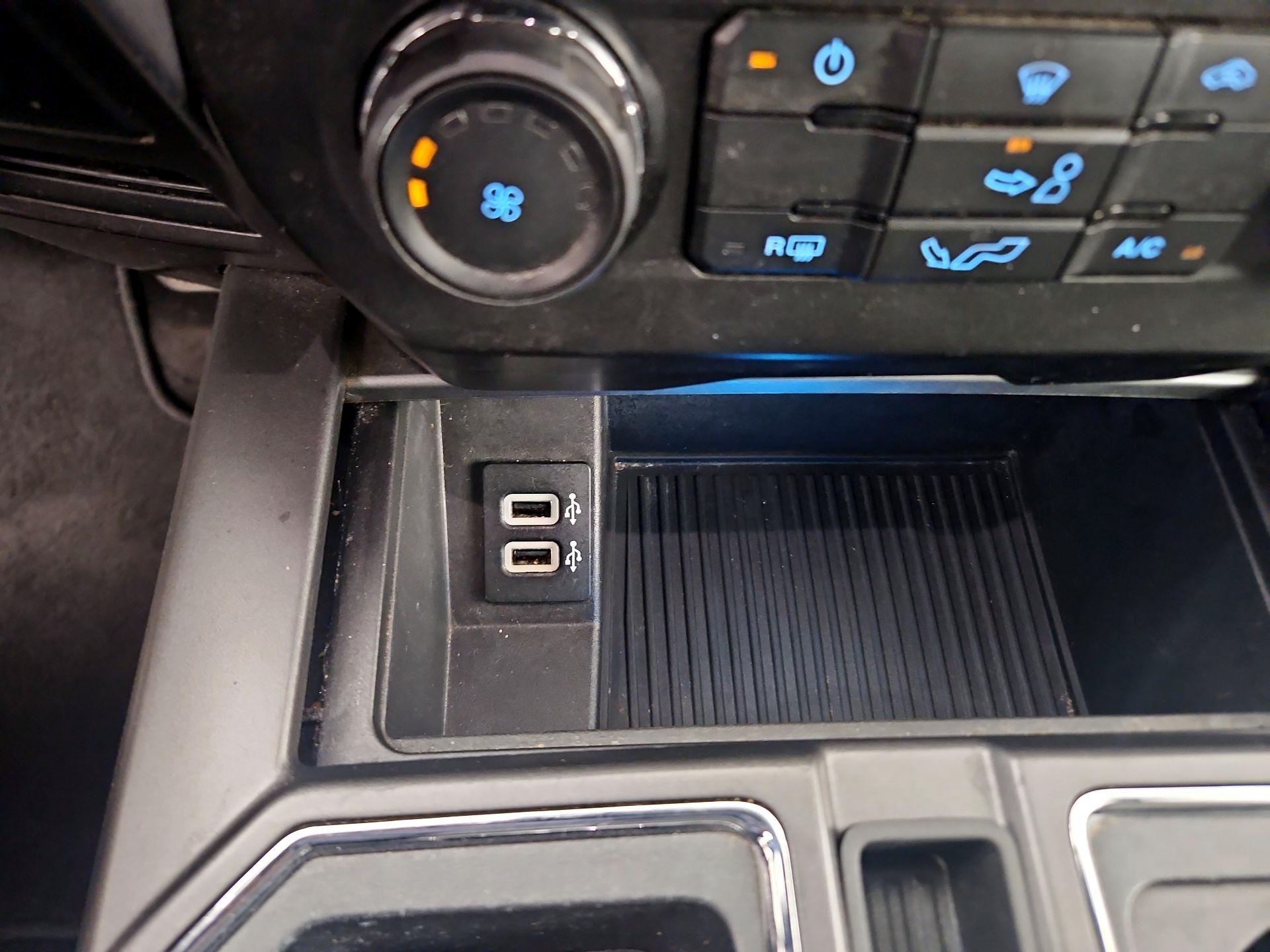 Thumbnail: 2019 Ford F-150 - 17