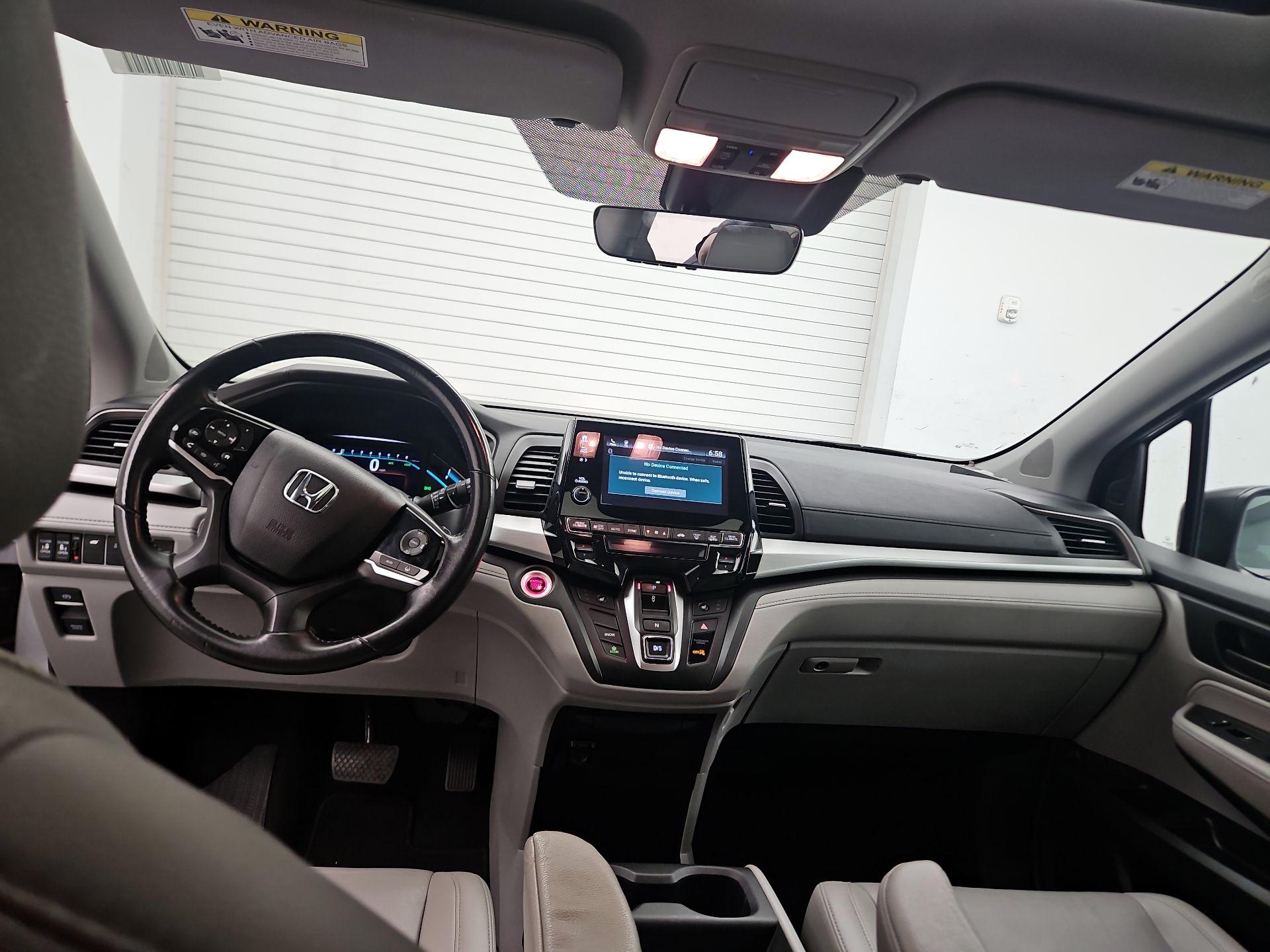 Thumbnail: 2018 Honda Odyssey - 9