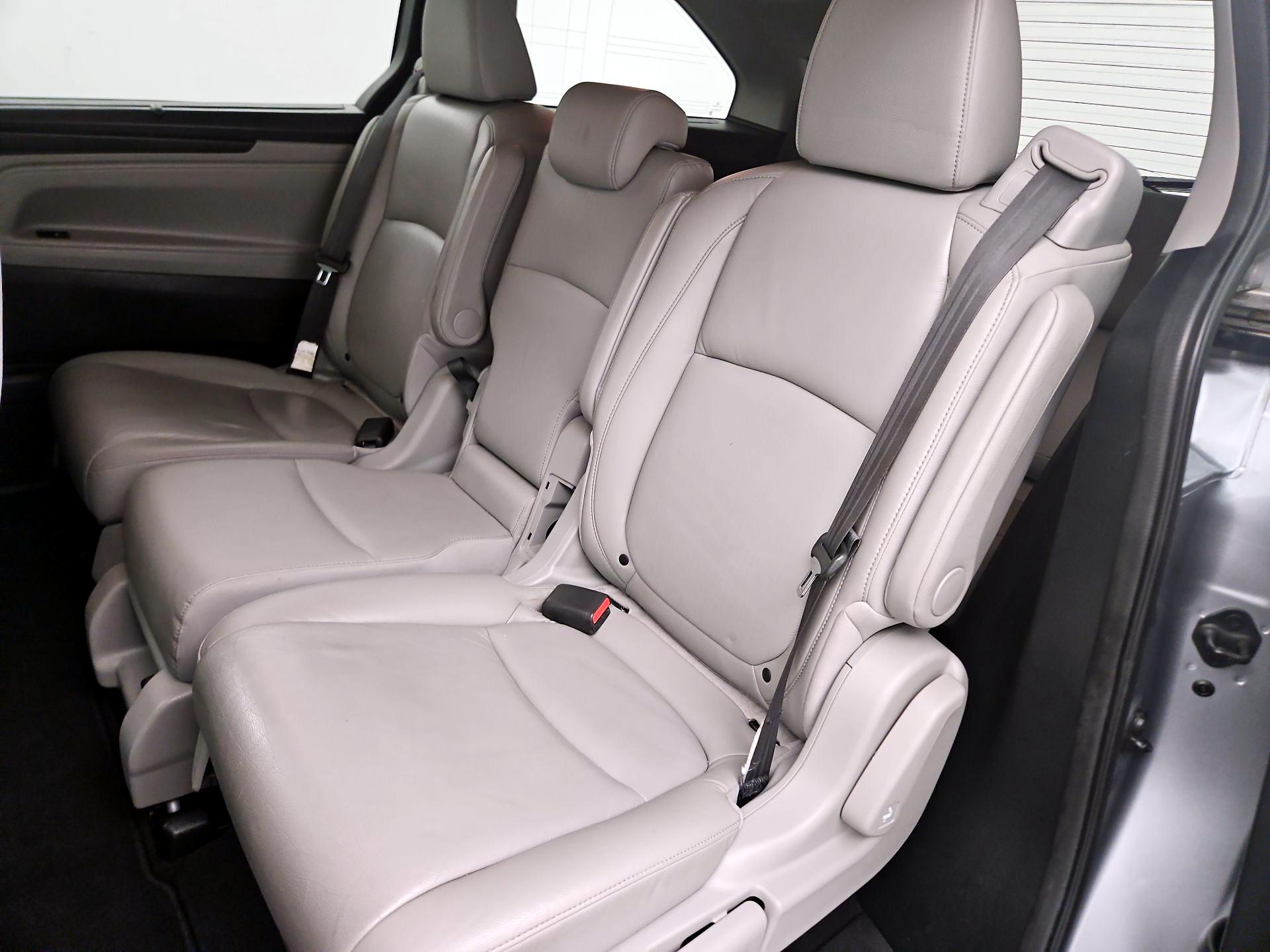 Thumbnail: 2018 Honda Odyssey - 19