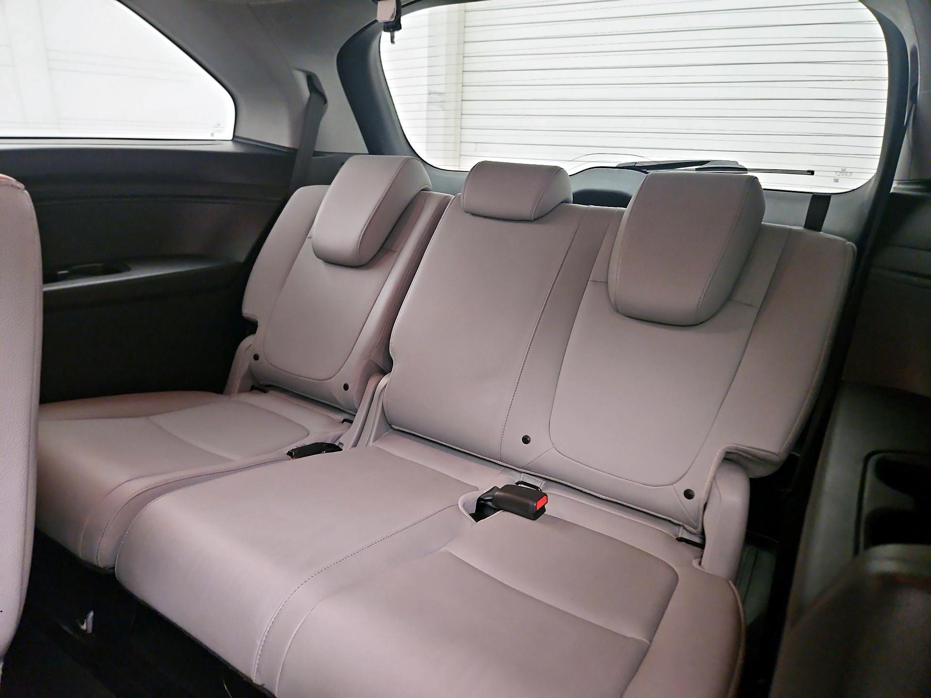 Thumbnail: 2018 Honda Odyssey - 20