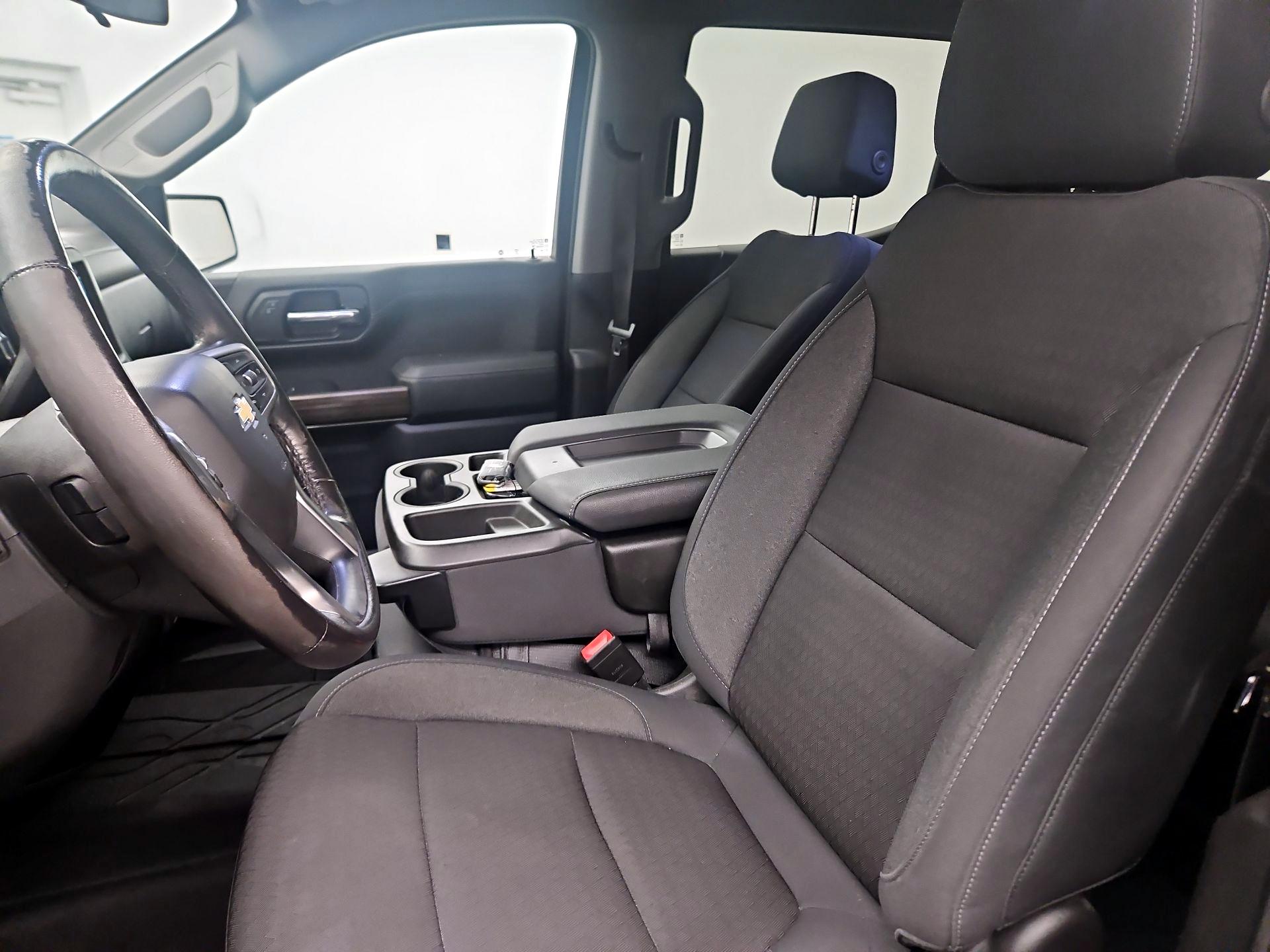 Thumbnail: 2020 Chevrolet Silverado 1500 - 11