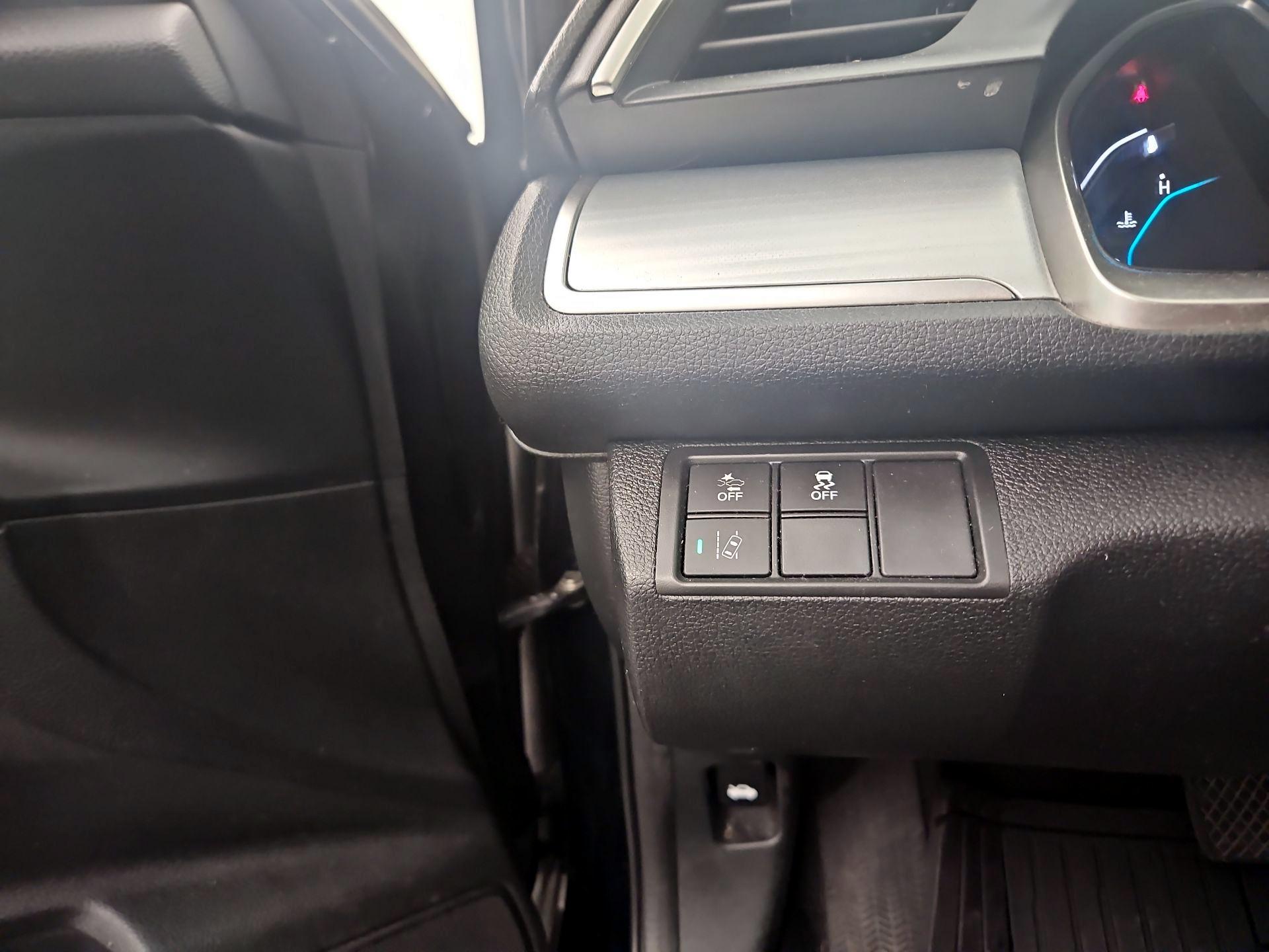 Thumbnail: 2017 Honda Civic - 13